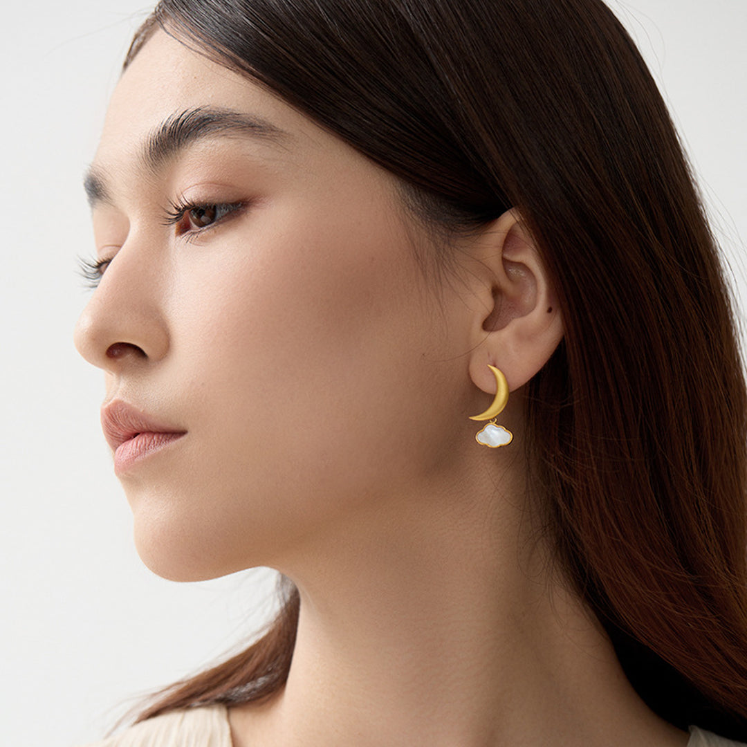 Moon-And-Cloud-Earrings-By-Yonandole_4a