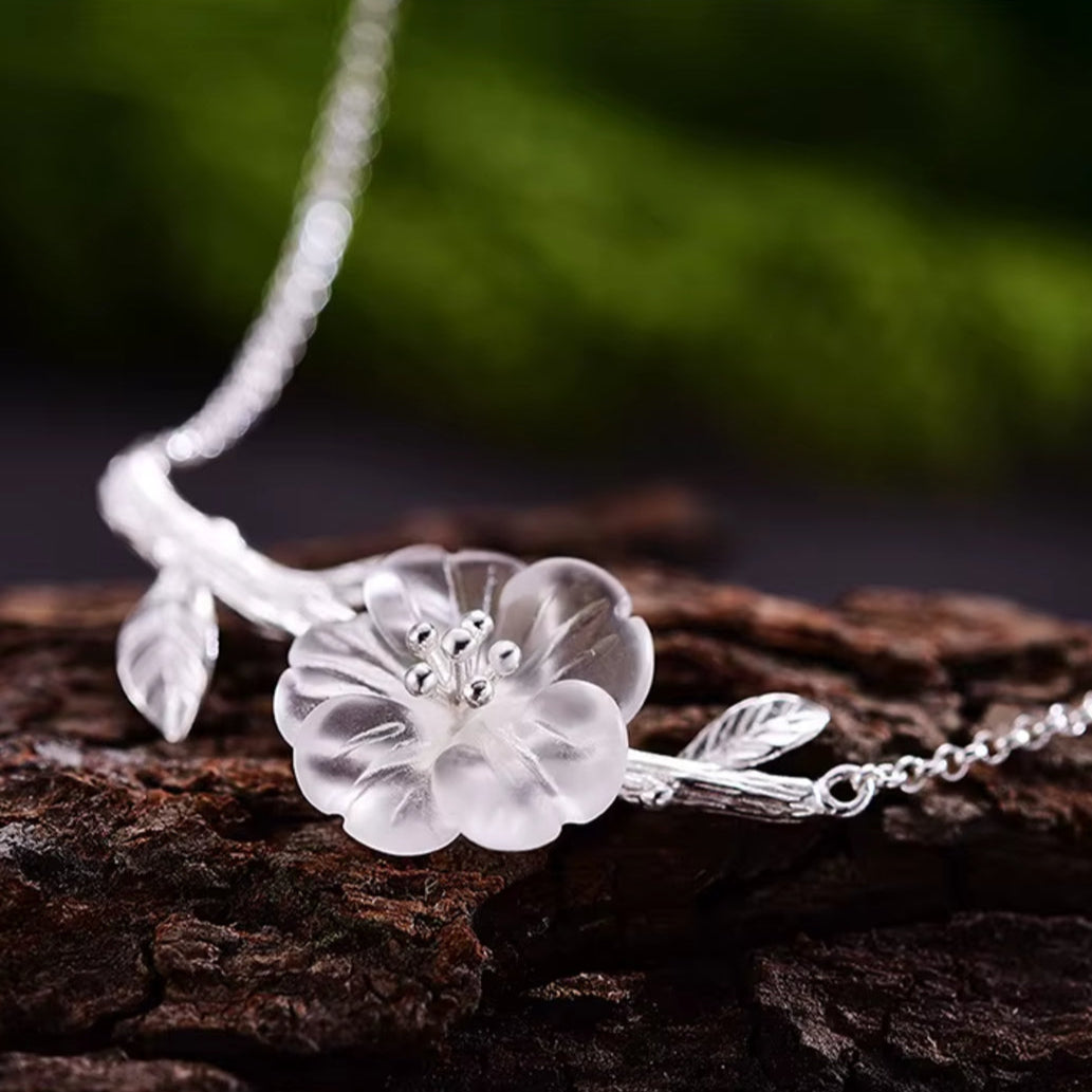 Necklace-With-Branch-And-Crystal-Flower-By-Yonandole_5