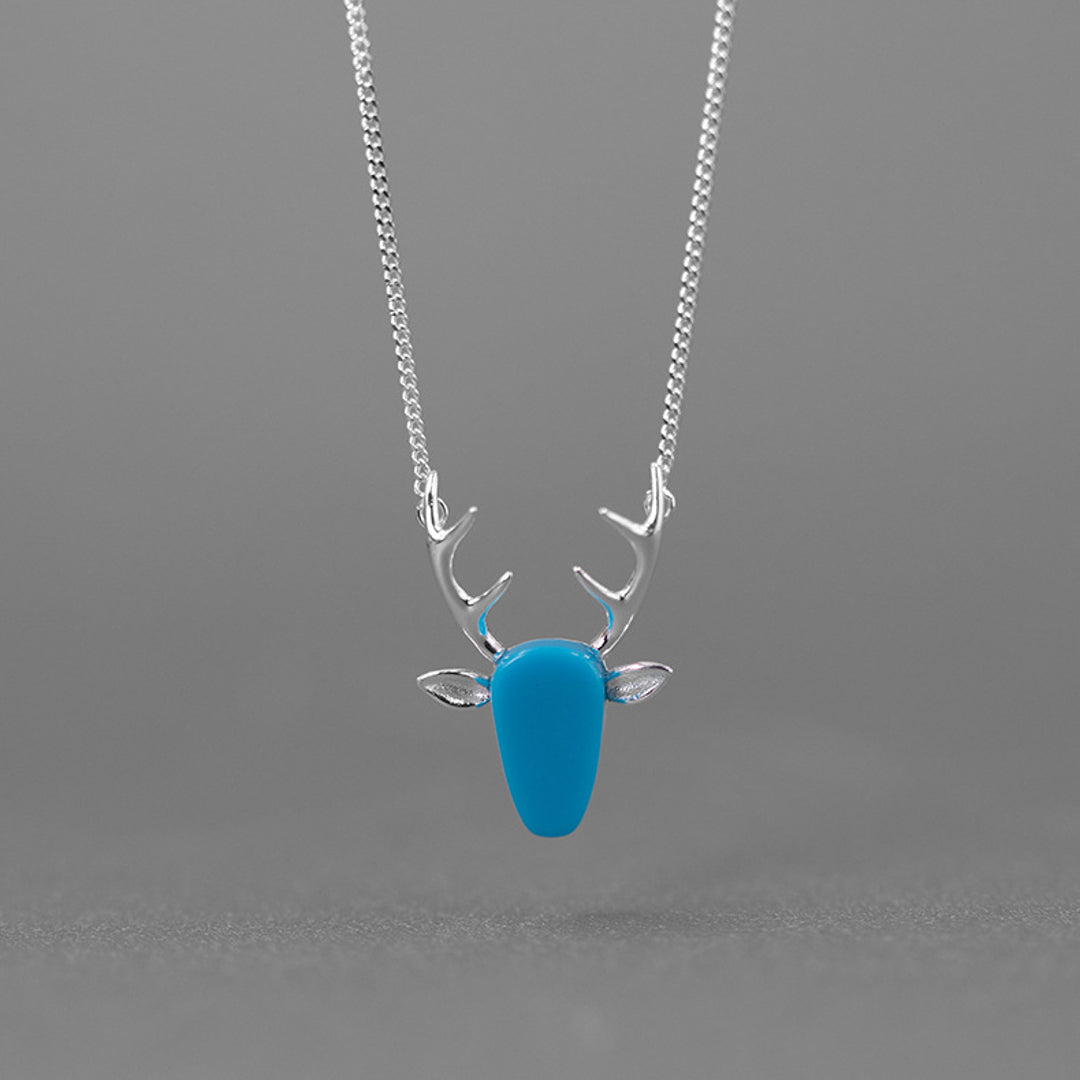 Necklace-With-Deer-Antler-Pendant-By-Yonandole_1
