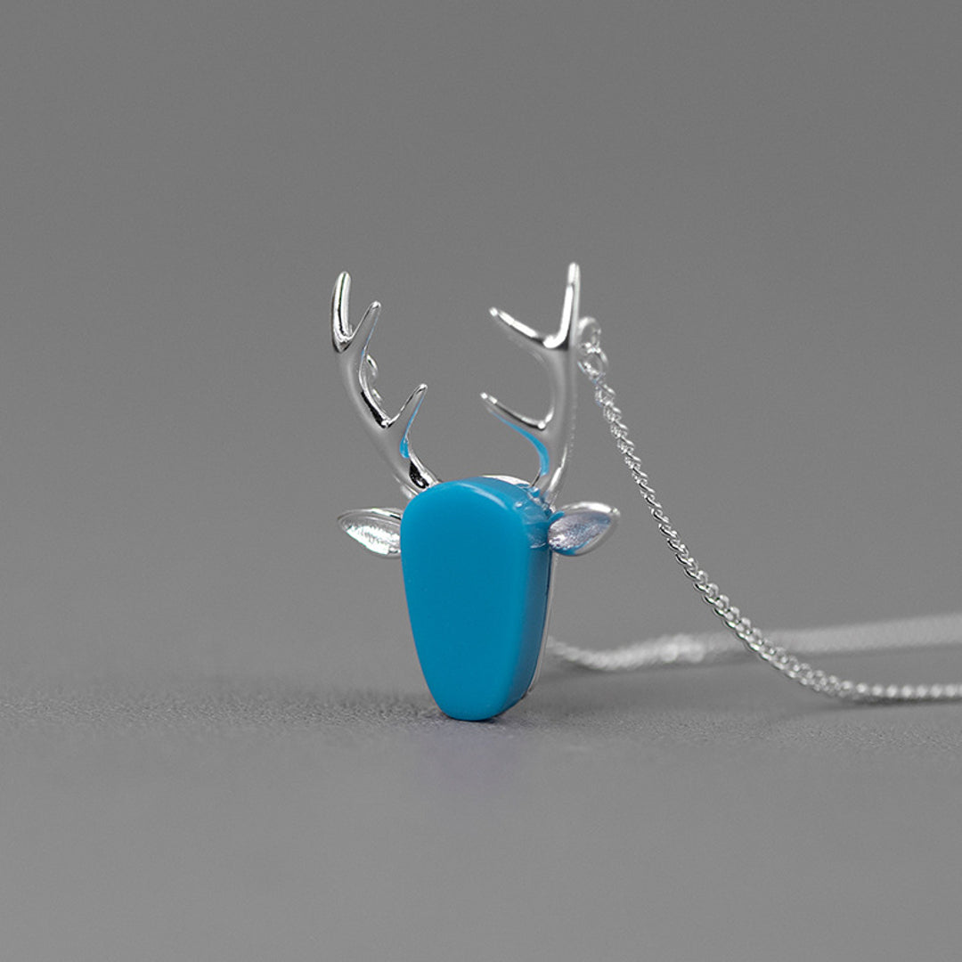 Necklace-With-Deer-Antler-Pendant-By-Yonandole_2