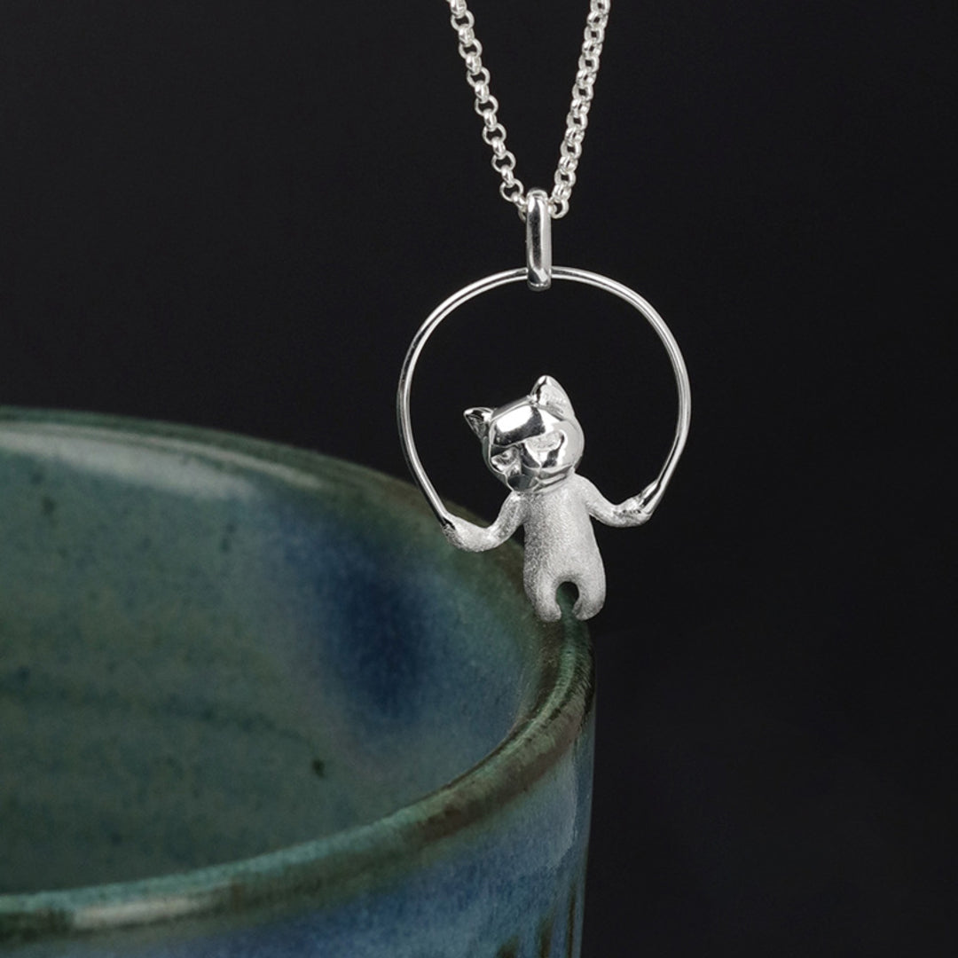 Necklace-With-Jumping-Cat-Pendant-By-Yonandole_9