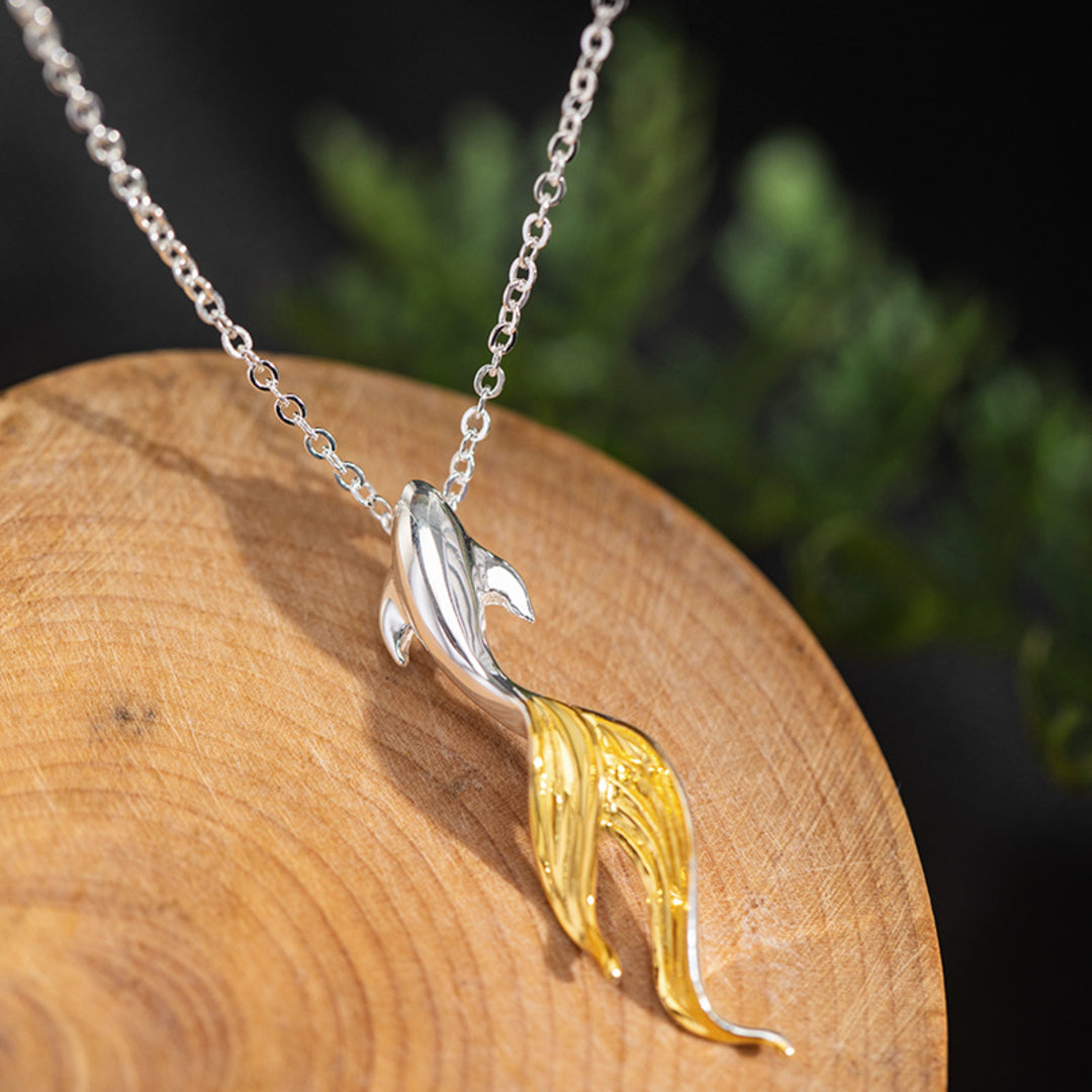 Necklace-With-Koi-Fish-Pendant-By-Yonandole_2