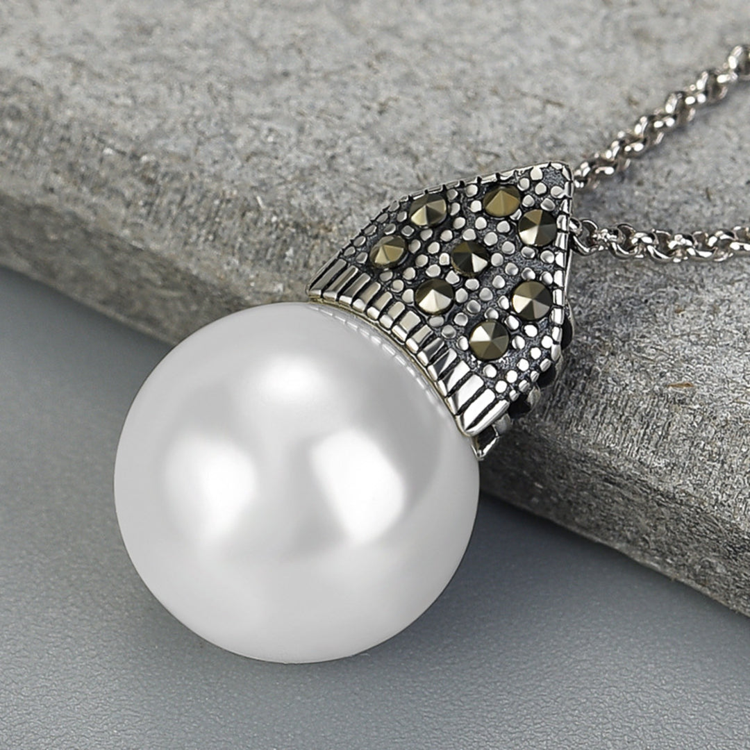 Necklace-With-Mother-Of-Pearl-Bead-Pendant-By-Yonandole_5