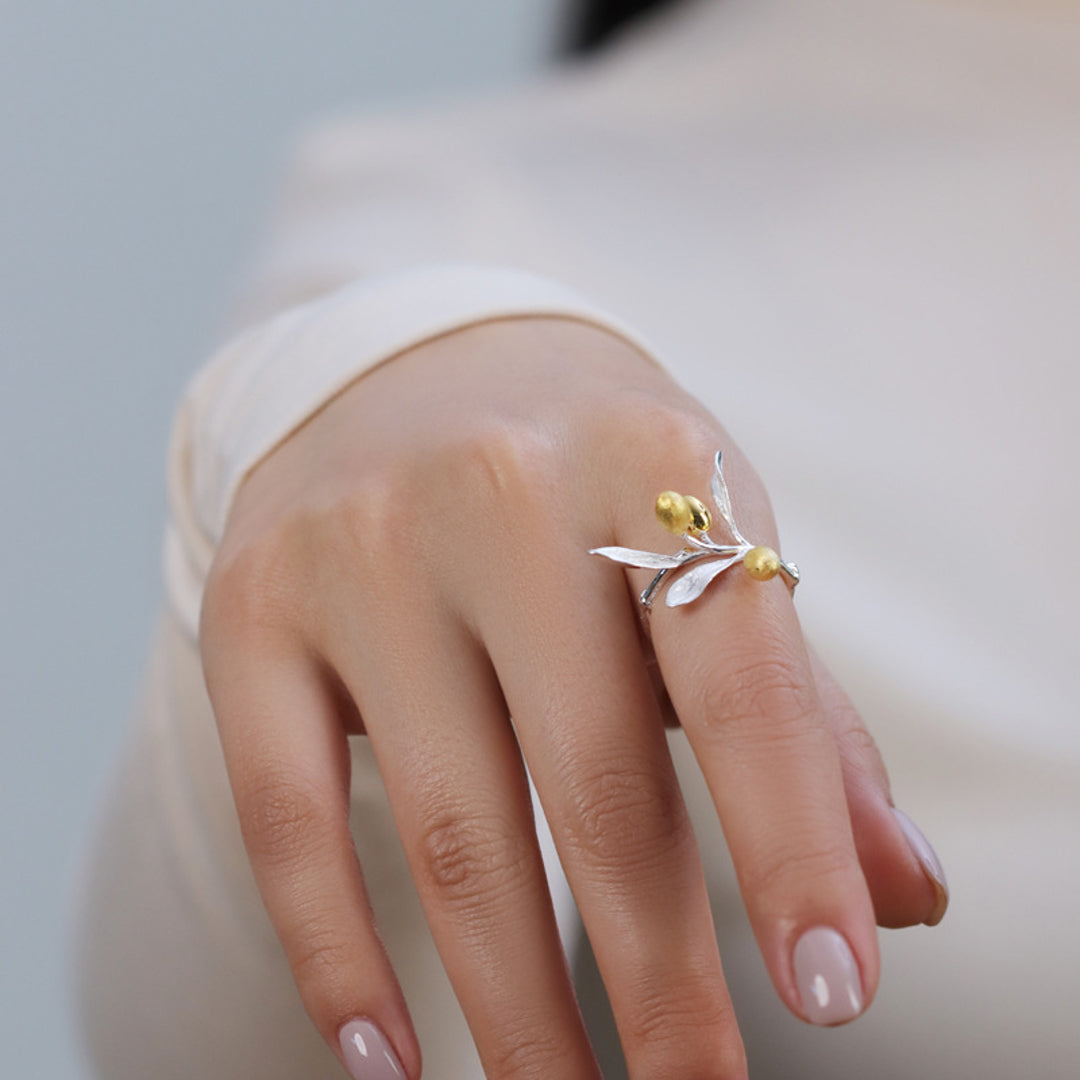 Olive-Branch-Ring-By-Yonandole_3