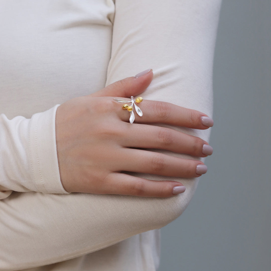 Olive-Branch-Ring-By-Yonandole_6