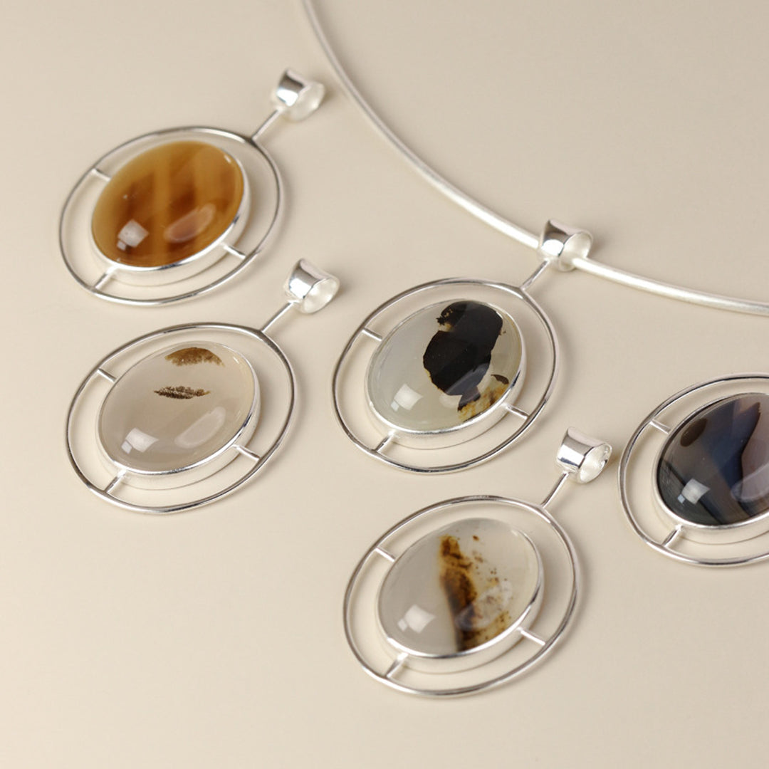 Oval-Agate-Pendant-By-Yonandole_13