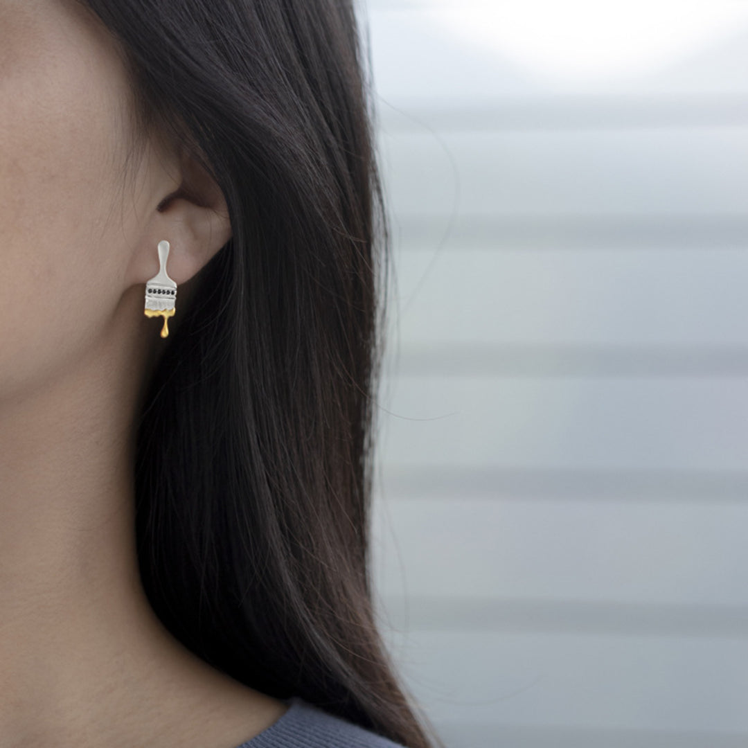 Paintbrush-Earrings-With-Zirconia-By-Yonandole_4