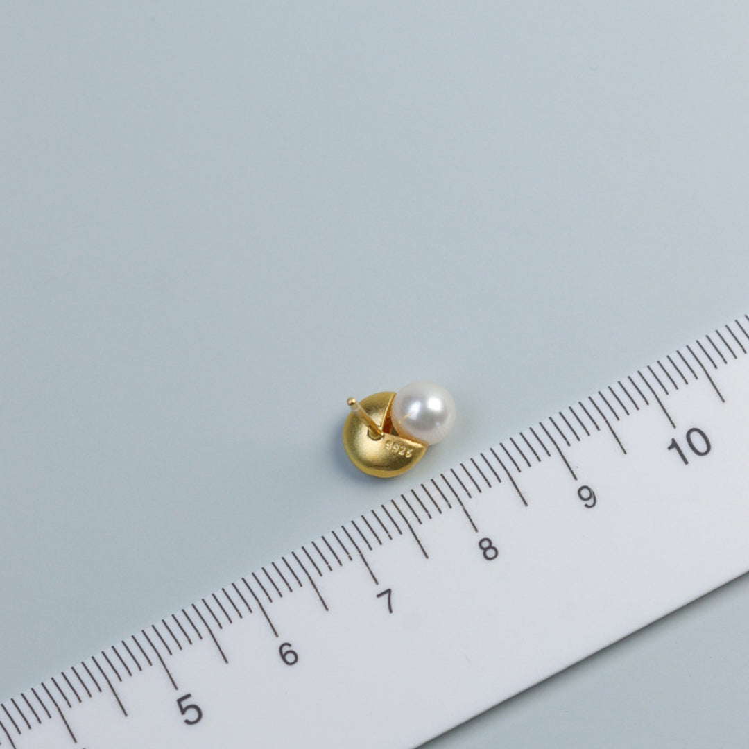 Pearl-Earrings-Pac-Man-Style-By-Yonandole_10