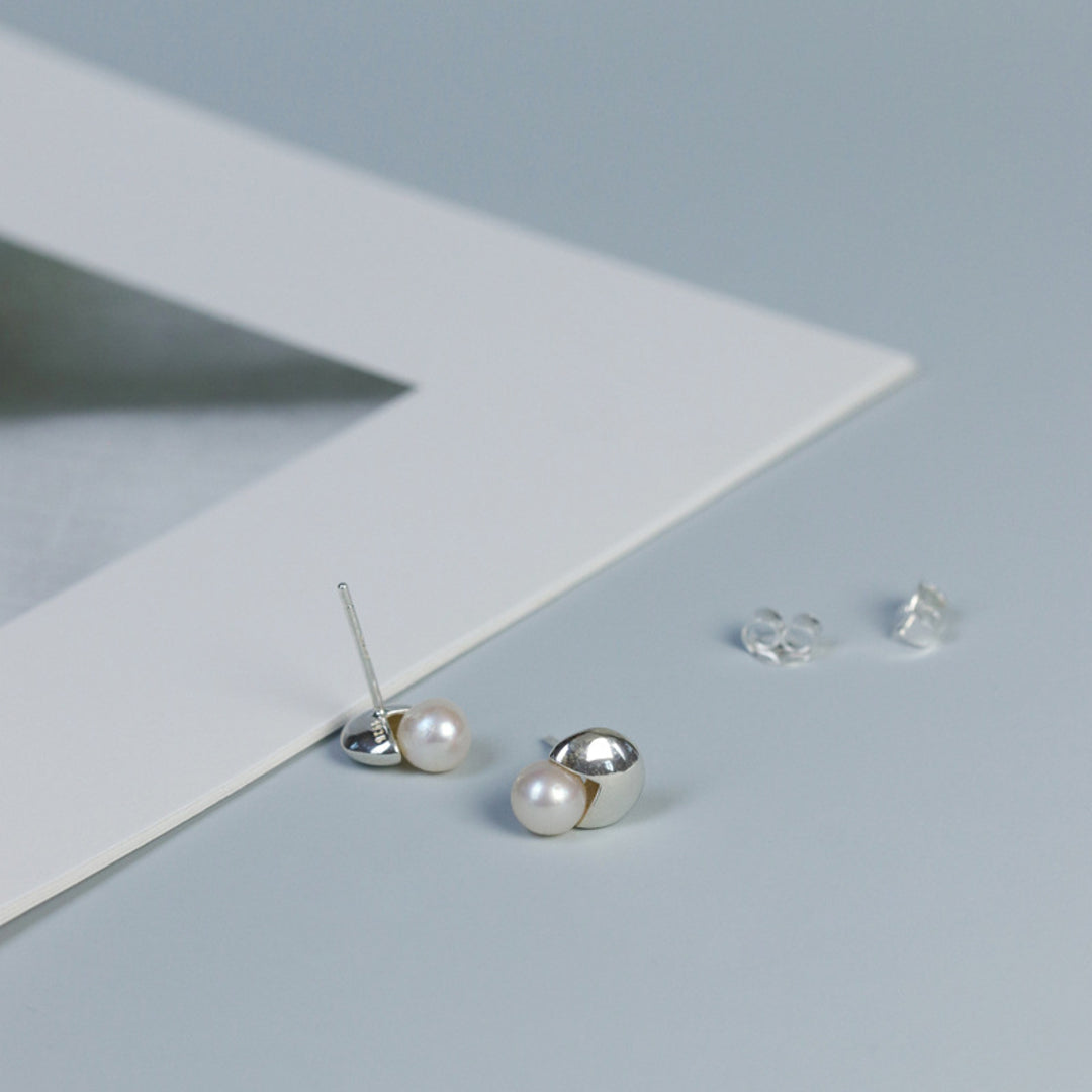 Pearl-Earrings-Pac-Man-Style-By-Yonandole_2