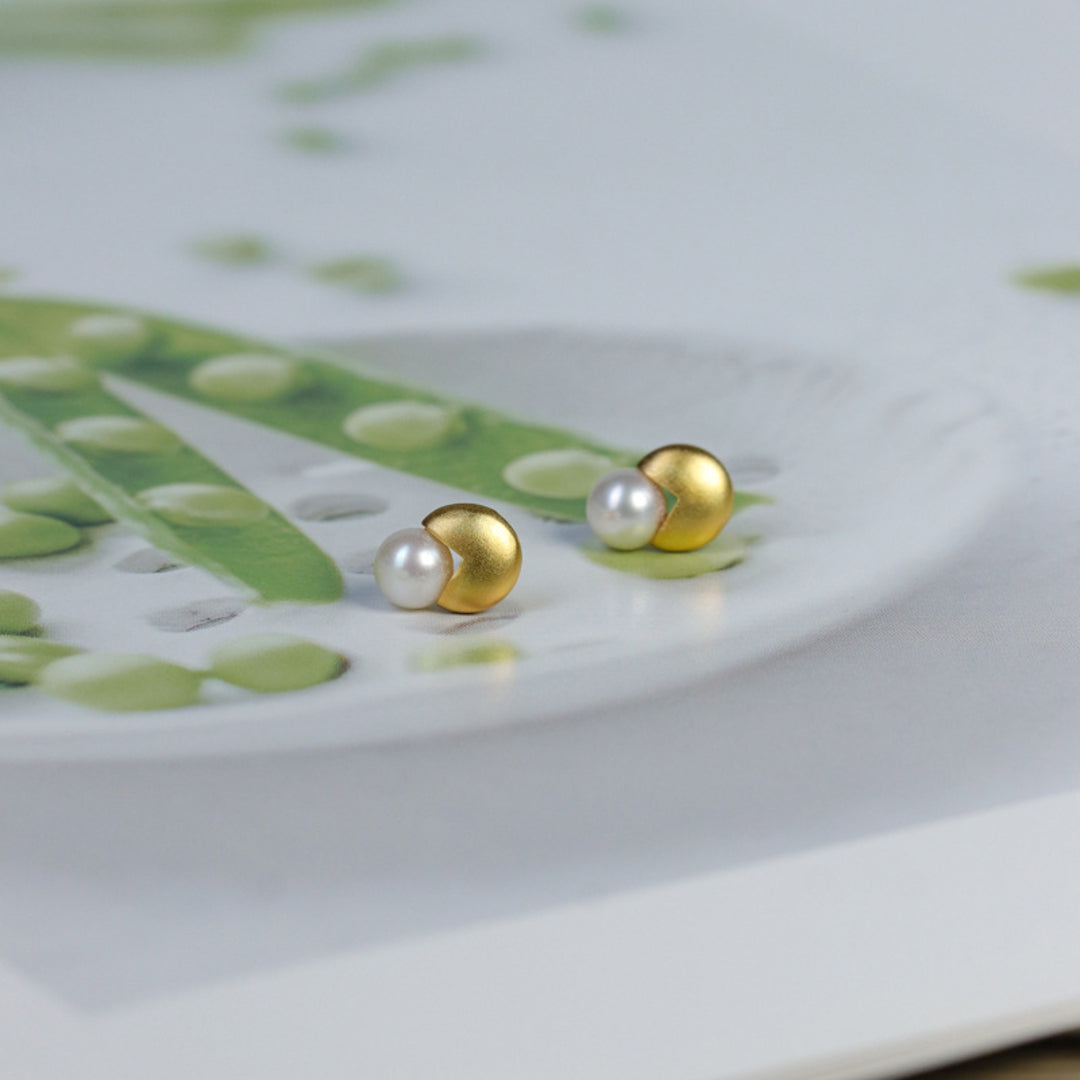 Pearl-Earrings-Pac-Man-Style-By-Yonandole_6