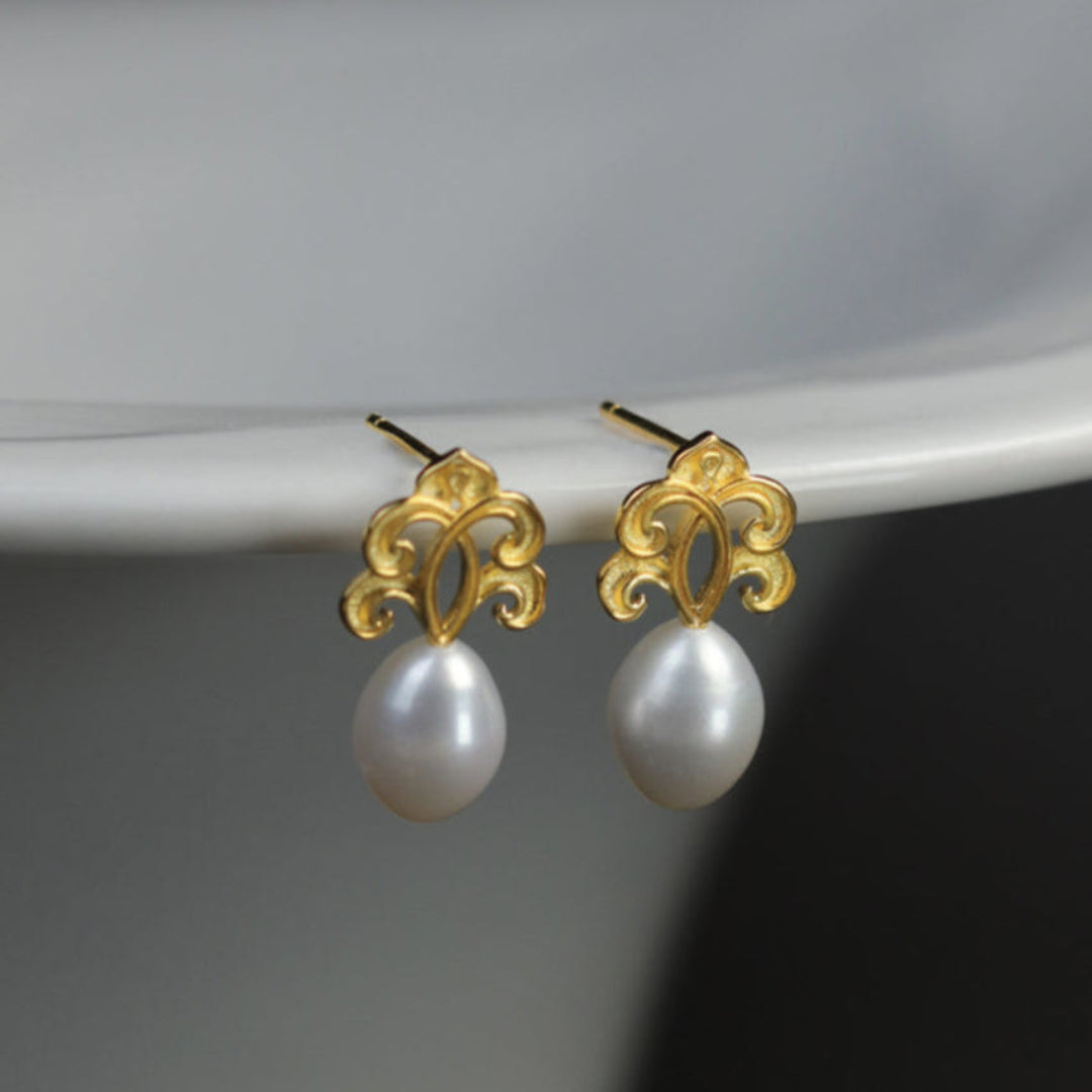 Pearl-Earrings-Water-Drop-By-Yonandole_1