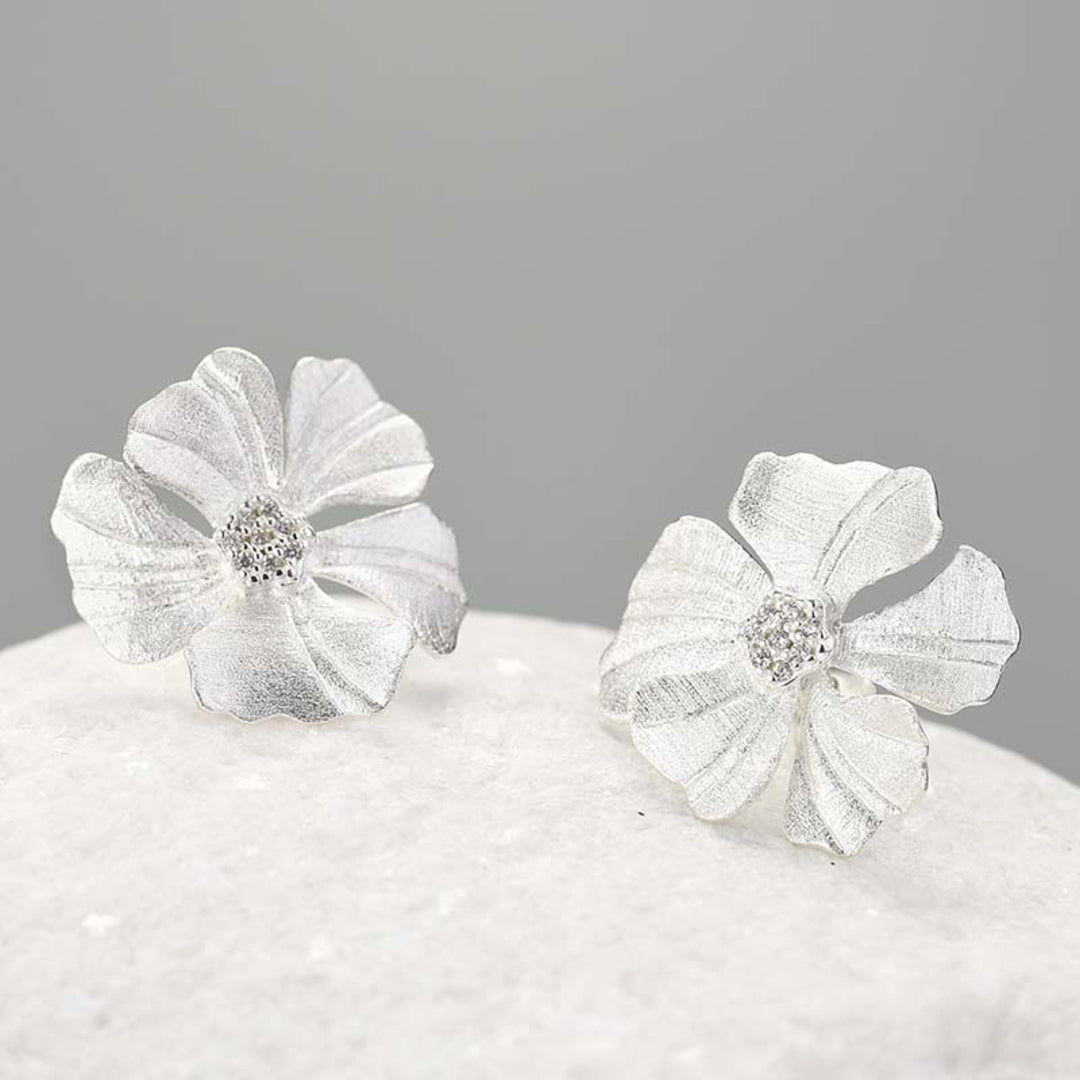 Peony-Earrings-By-Yonandole_2