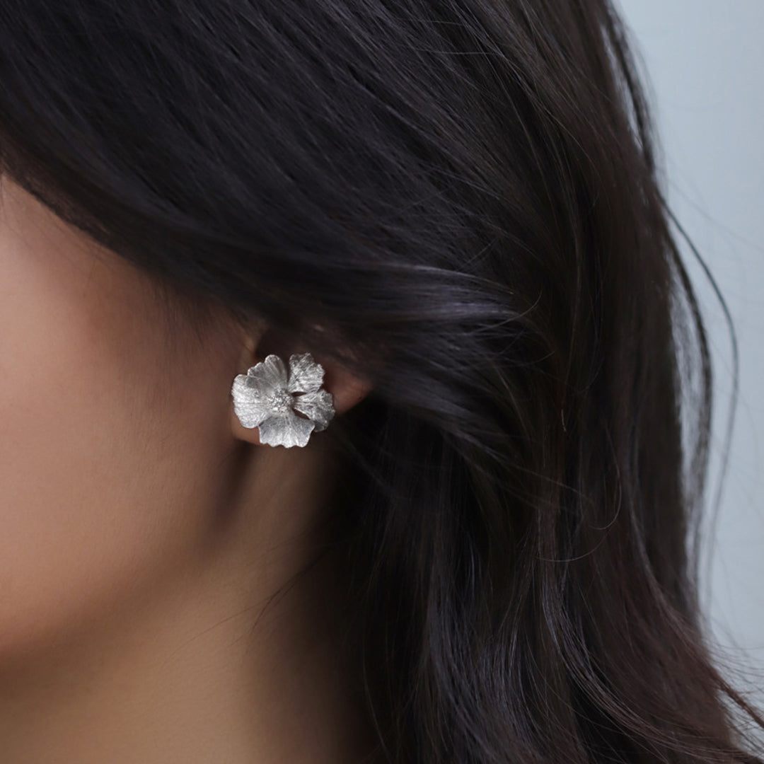 Peony-Earrings-By-Yonandole_3