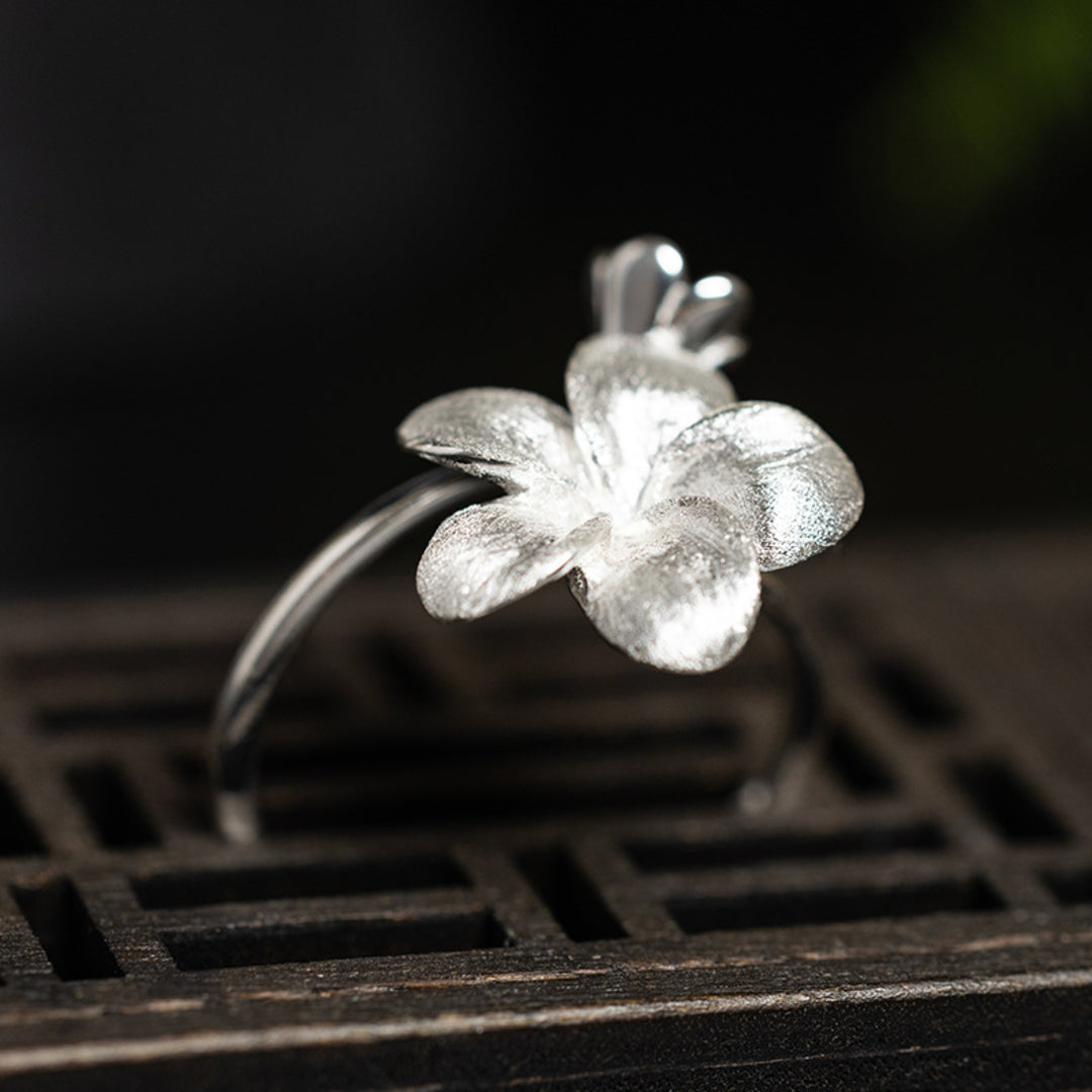 Plumeria-Ring-By-Yonandole_2