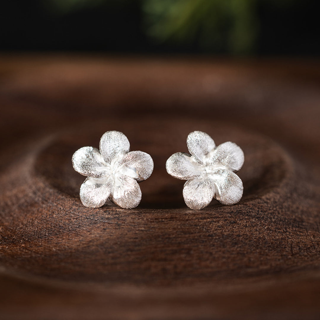 Plumeria-Stud-Earrings-By-Yonandole_1