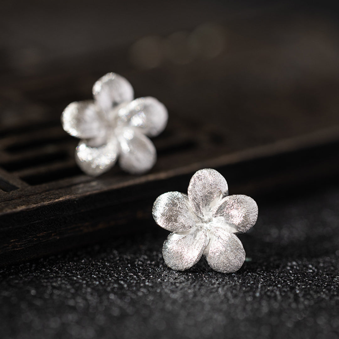 Plumeria-Stud-Earrings-By-Yonandole_2