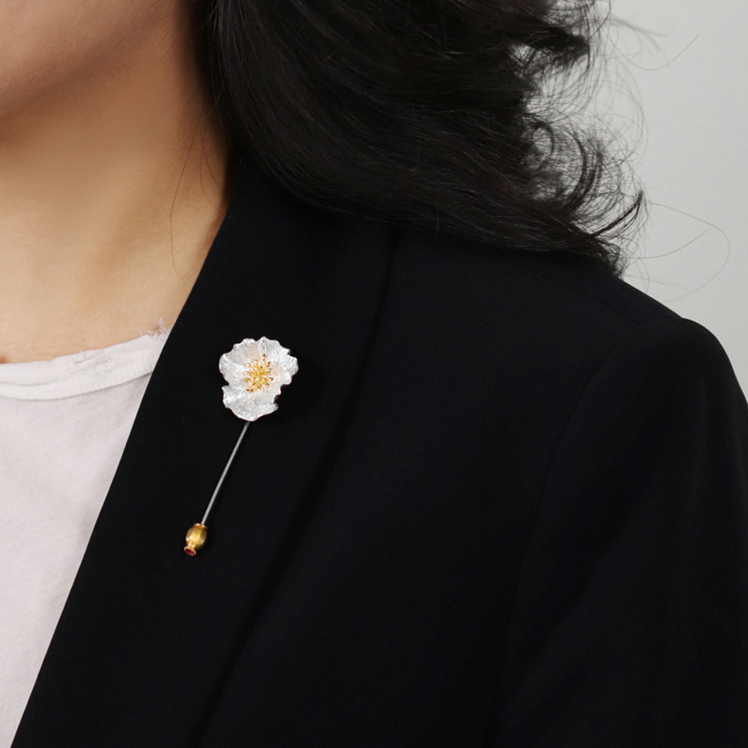 Poppy-Brooch-By-Yonandole_1a