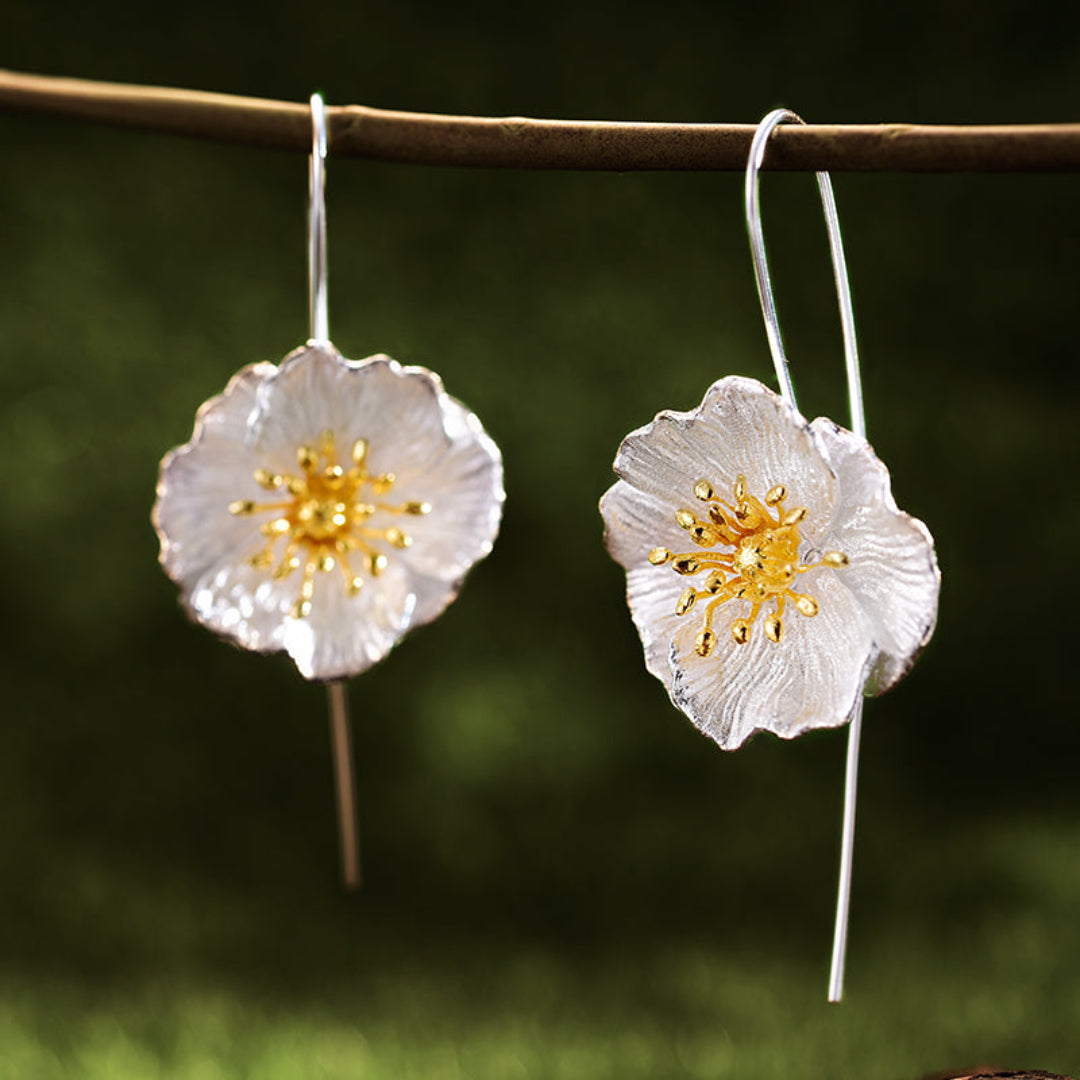 Poppy-Earrings-By-Yonandole