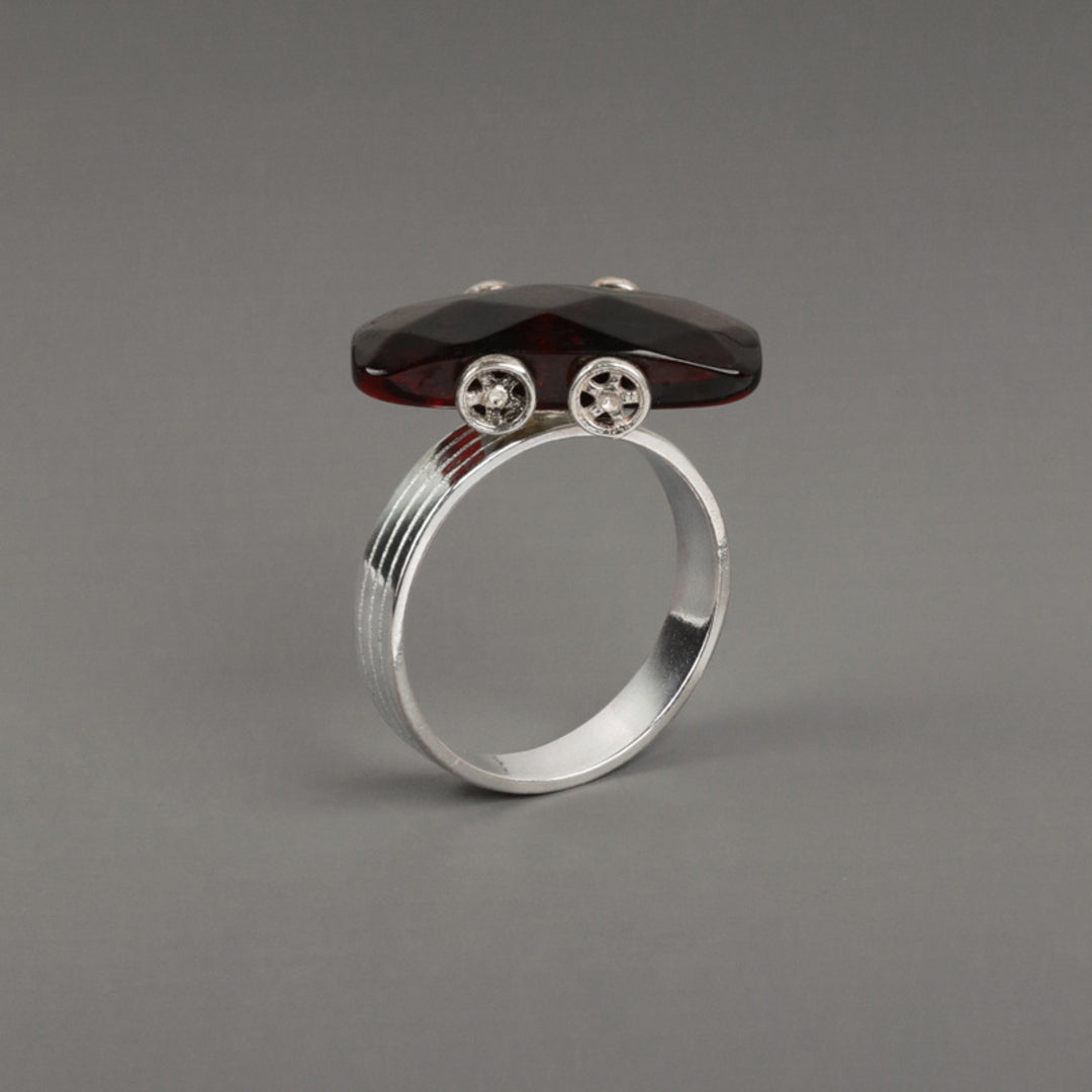 Racing-Car-Ring-With-Amber-By-Yonandole_6