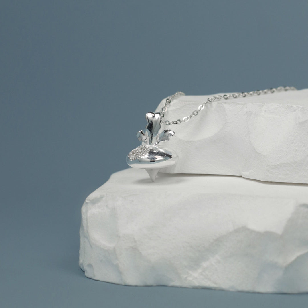 Radish-Pendant-With-Zirconia-By-Yonandole_2
