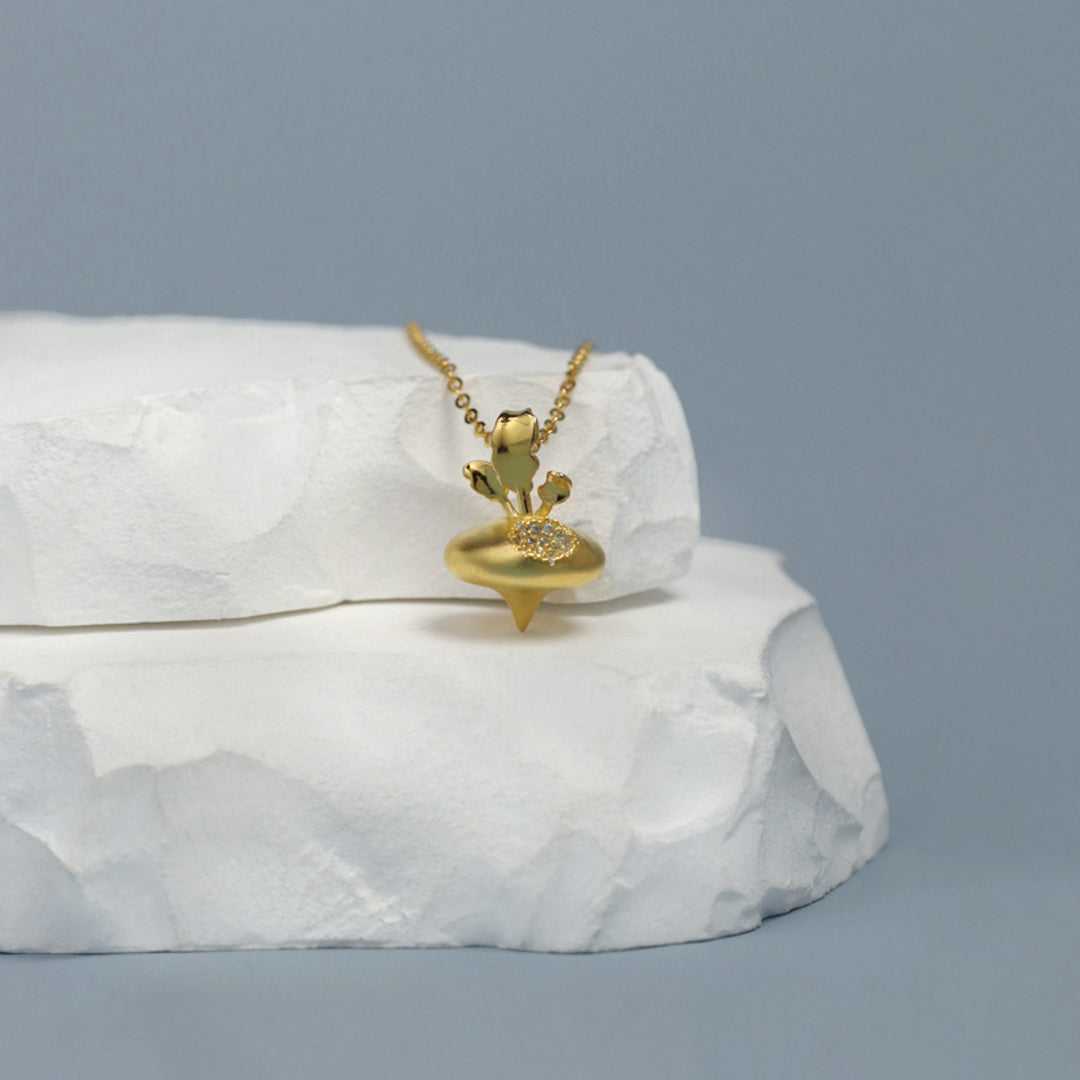 Radish-Pendant-With-Zirconia-By-Yonandole_3