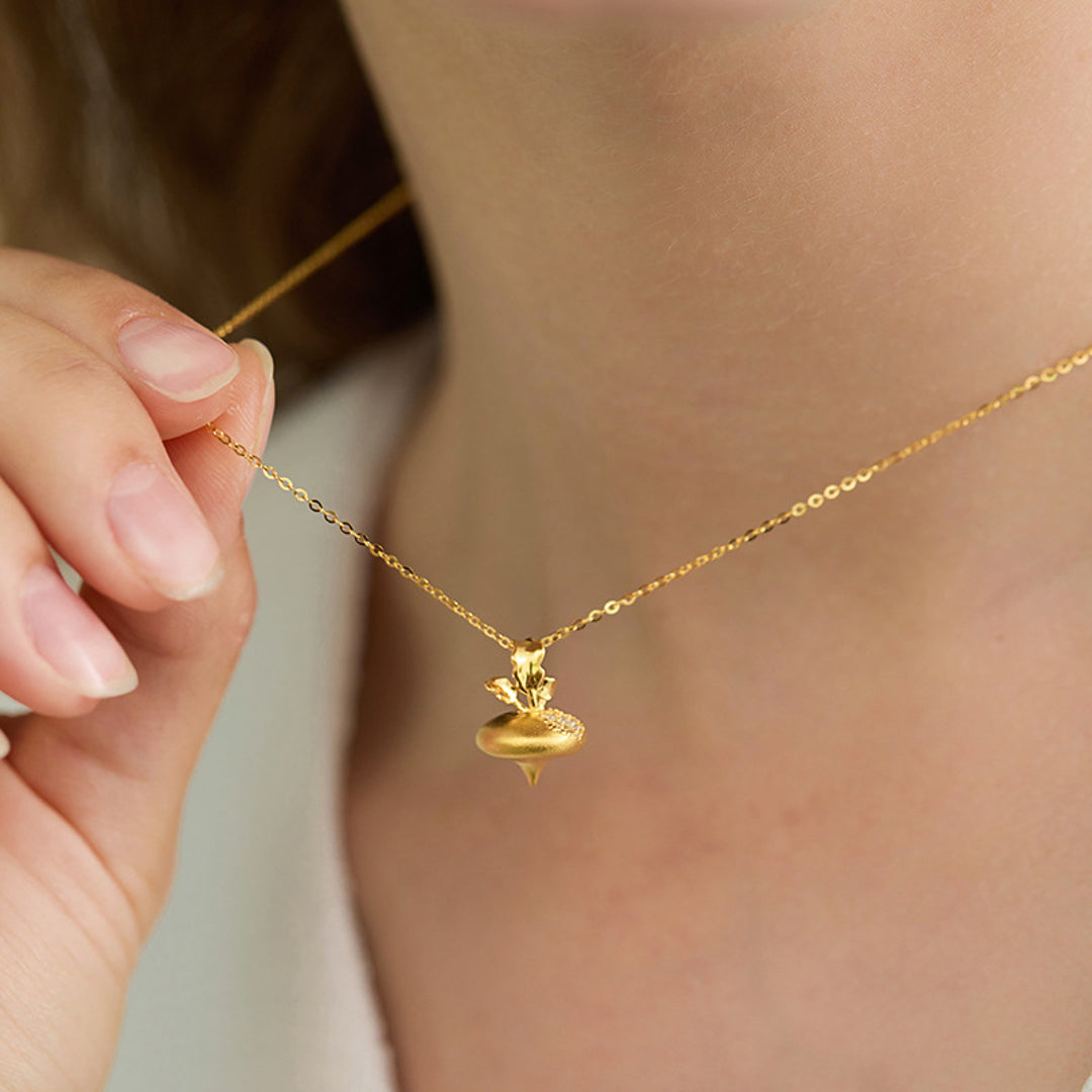 Radish-Pendant-With-Zirconia-By-Yonandole_6