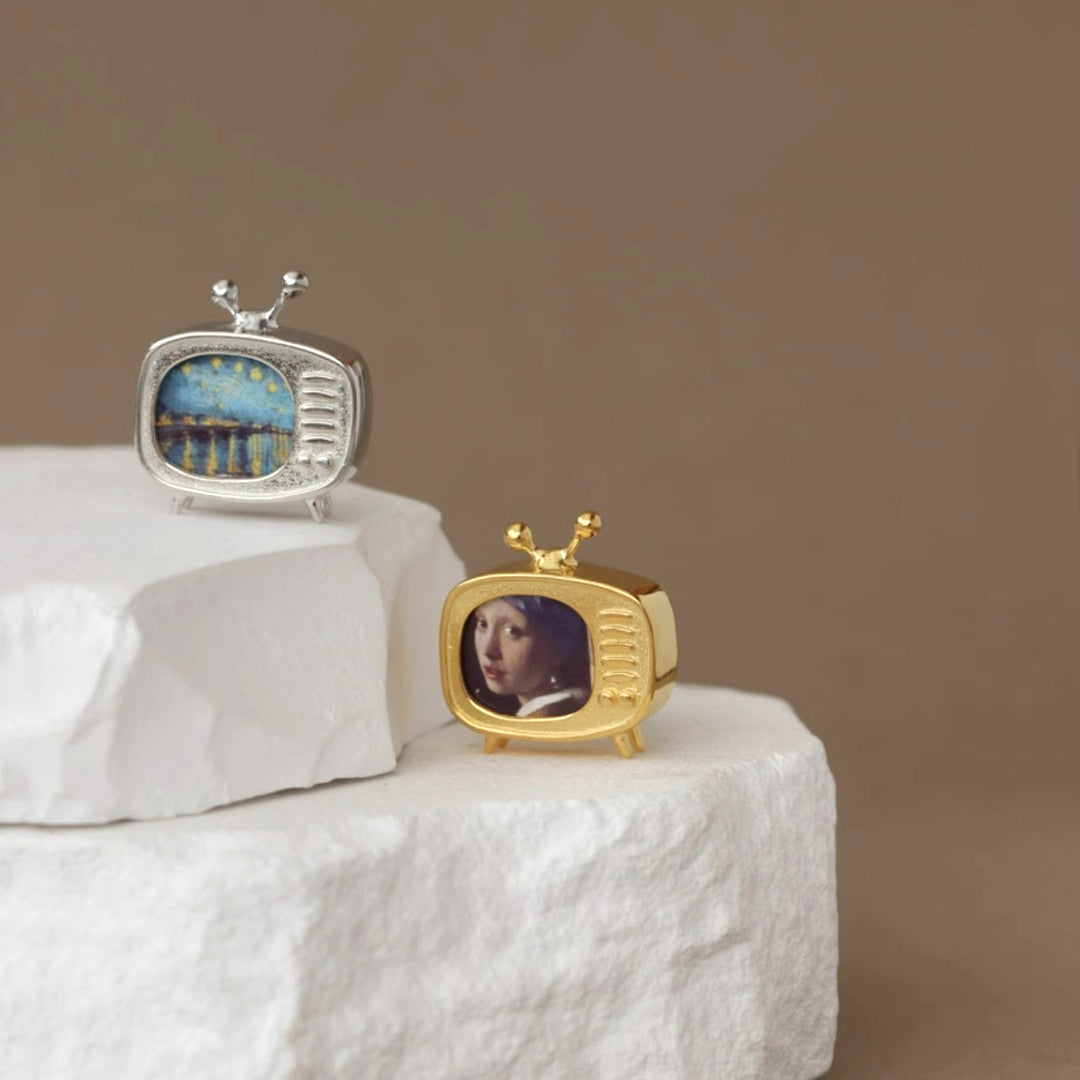 Retro-TV-Brooch-By-Yonandole_8