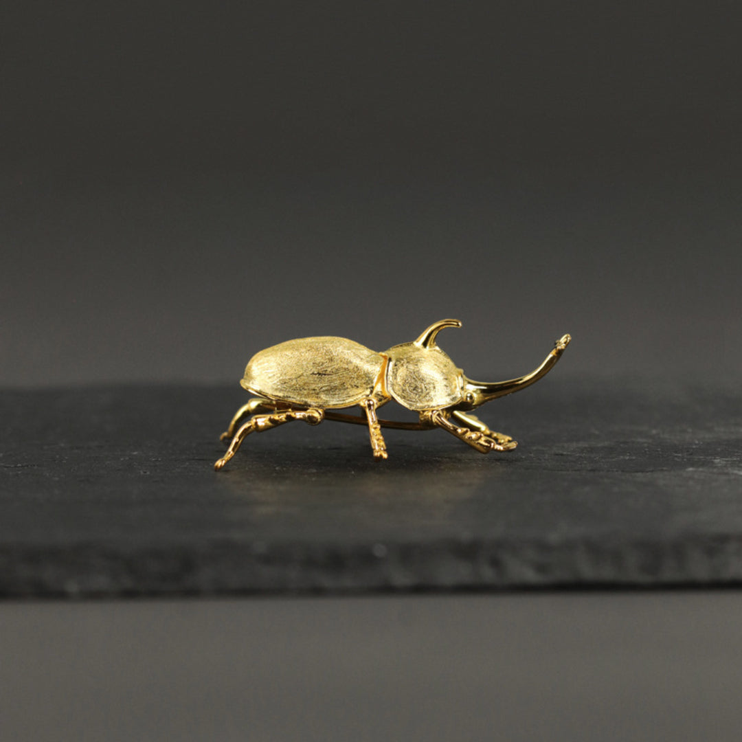 Rhinoceros-Beetle-Brooch-By-Yonandole_12