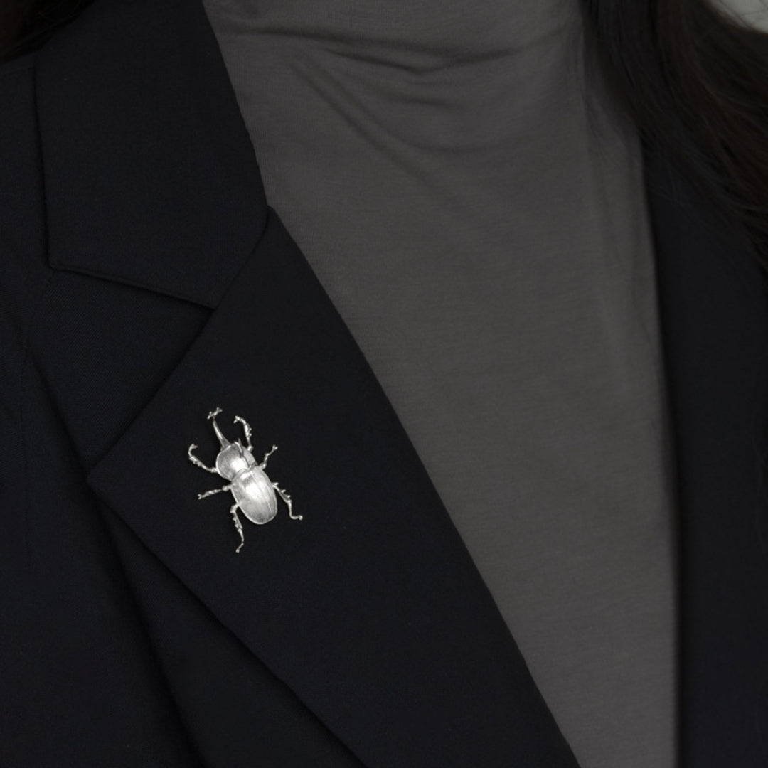 Rhinoceros-Beetle-Brooch-By-Yonandole_14