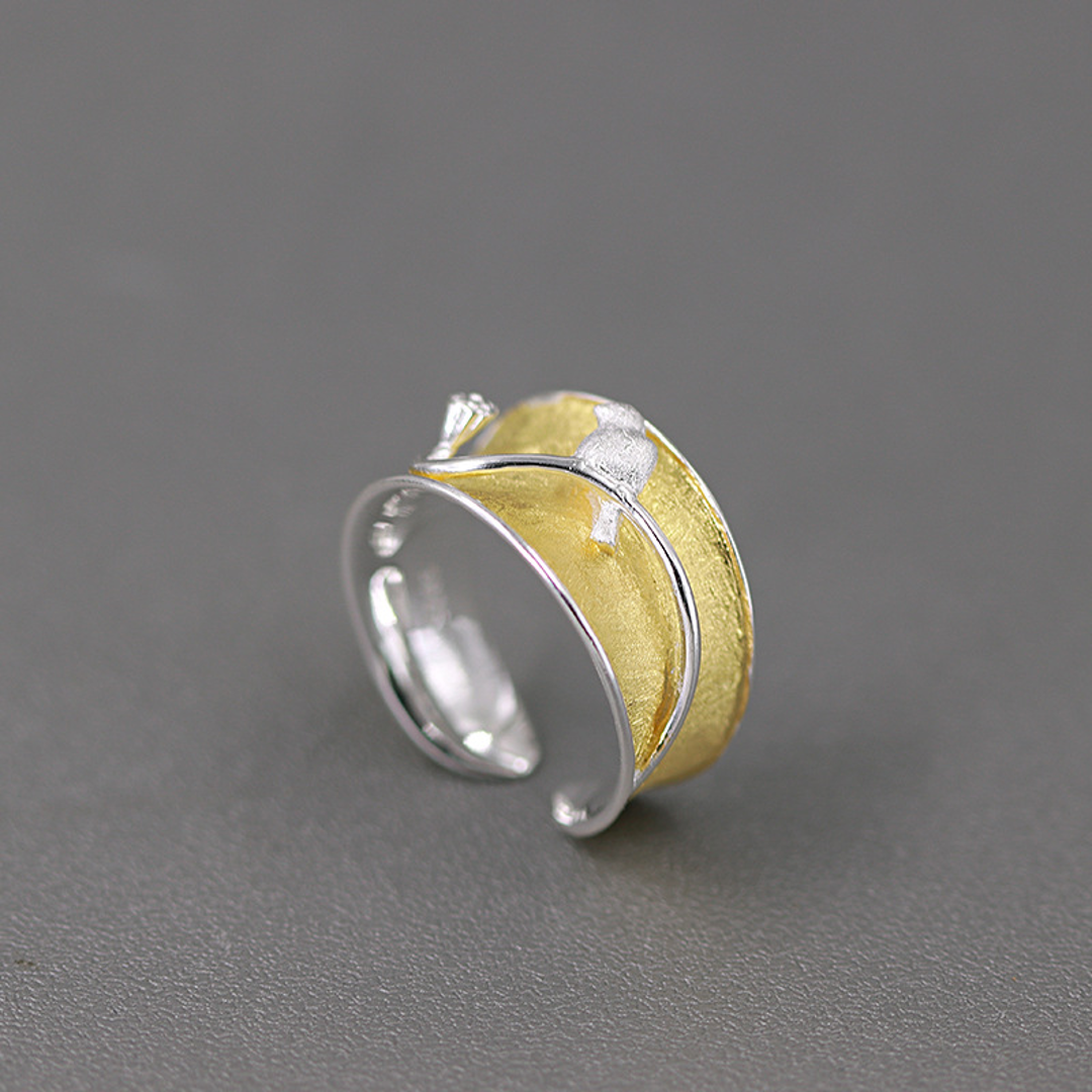 Ring-With-Bird-On-A-Lotus-Plant-By-Yonandole_1