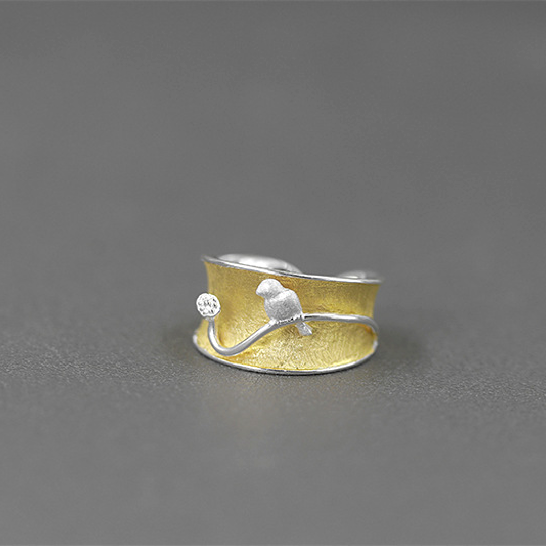 Ring-With-Bird-On-A-Lotus-Plant-By-Yonandole_10