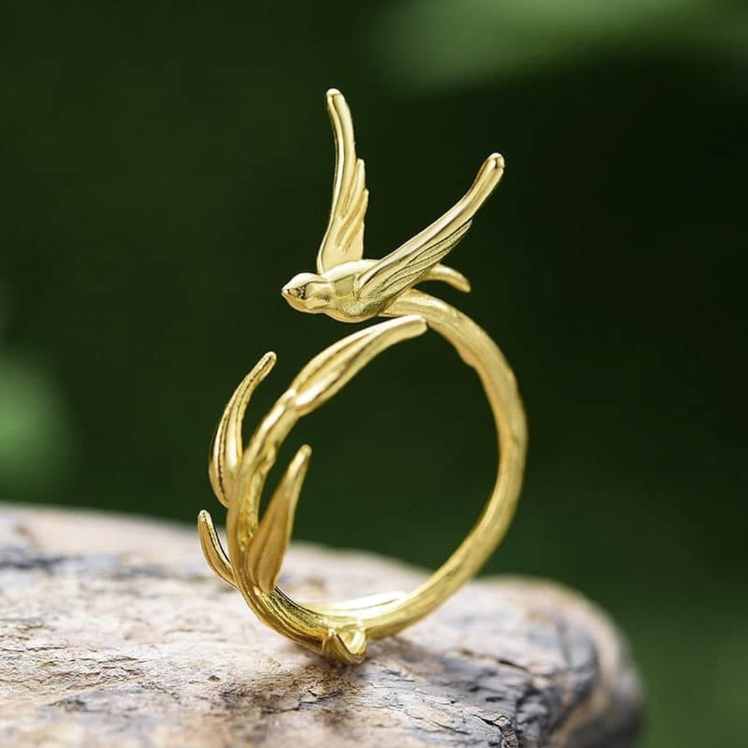 Ring-With-Branch-And-Swallow-By-Yonandole_3