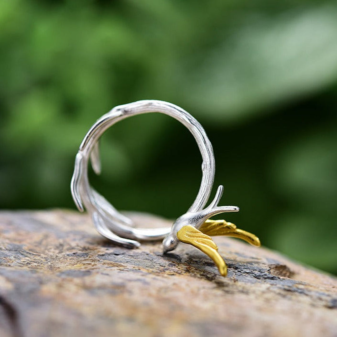 Ring-With-Branch-And-Swallow-By-Yonandole_7