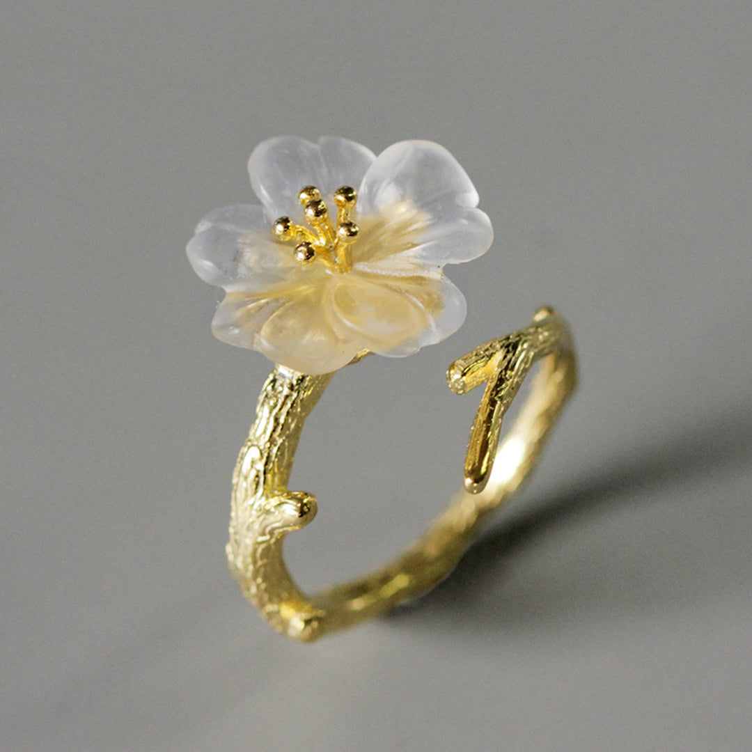 Ring-With-Crystal-Flower-By-Yonandole_3b