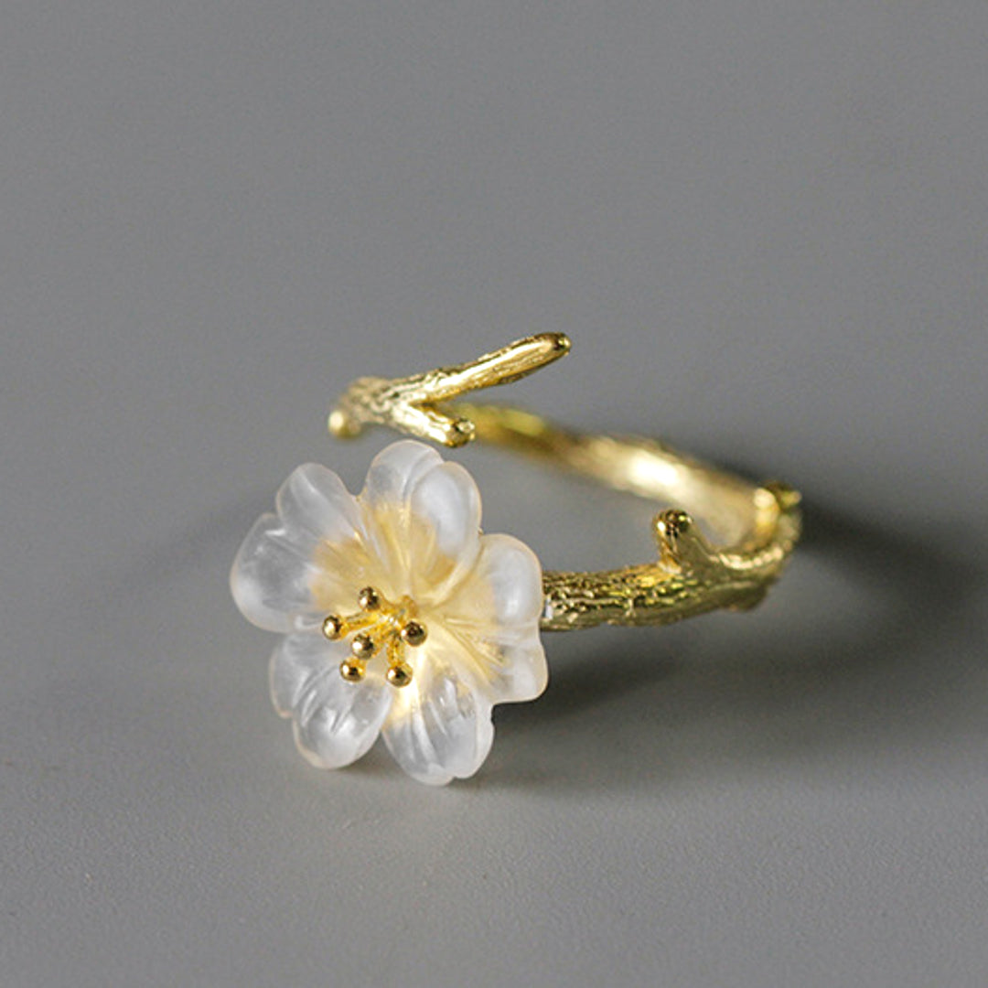 Ring-With-Crystal-Flower-By-Yonandole_7b