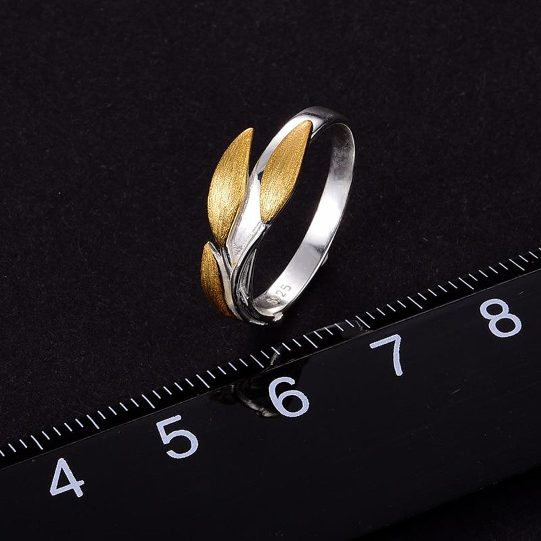 Ring-With-Golden-Leaves-By-Yonandole_7