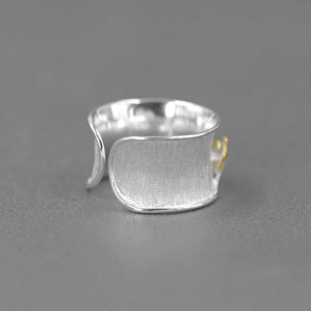Ring-With-Landscape-Motif-By-Yonandole_6