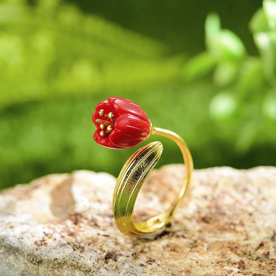 Ring-With-Lily-Of-The-Valley-By-Yonandole_10a