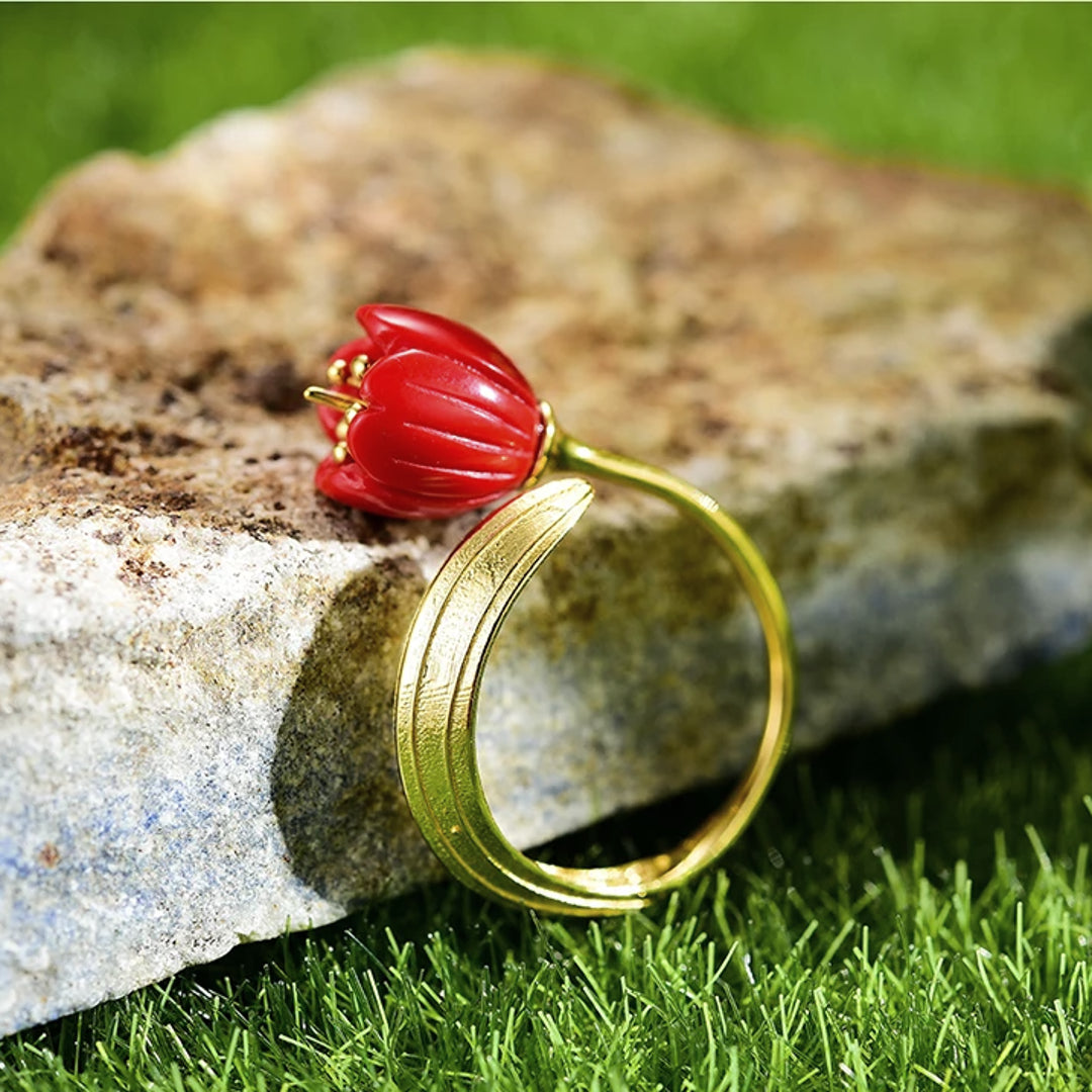 Ring-With-Lily-Of-The-Valley-By-Yonandole_11a