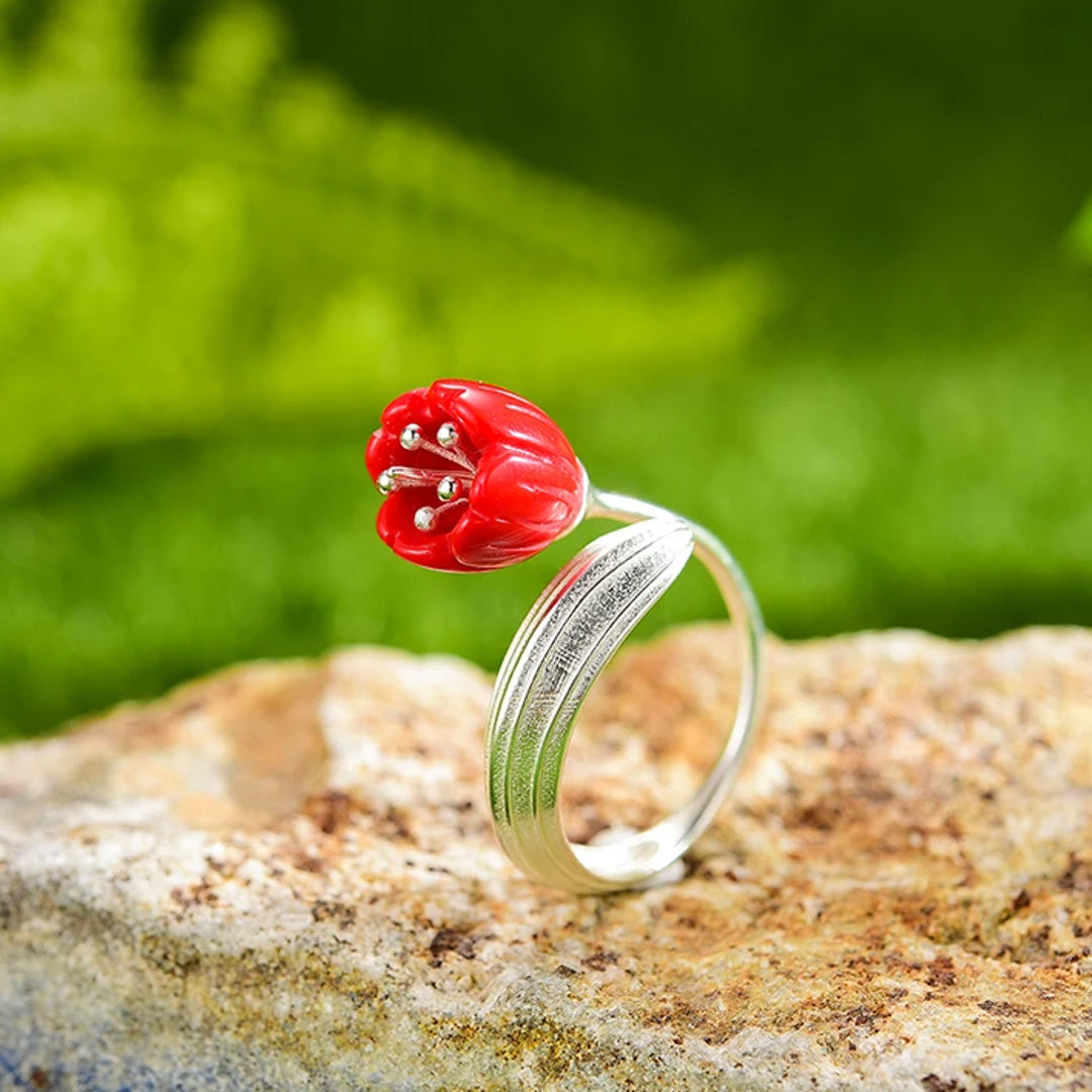 Ring-With-Lily-Of-The-Valley-By-Yonandole_15a