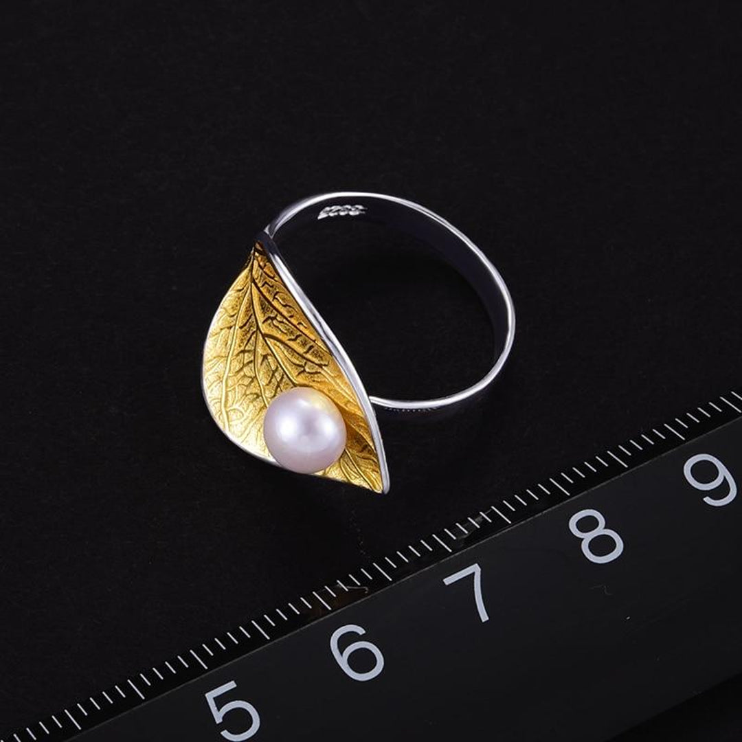 Ring-With-Plant-Leaf-By-Yonandole_8