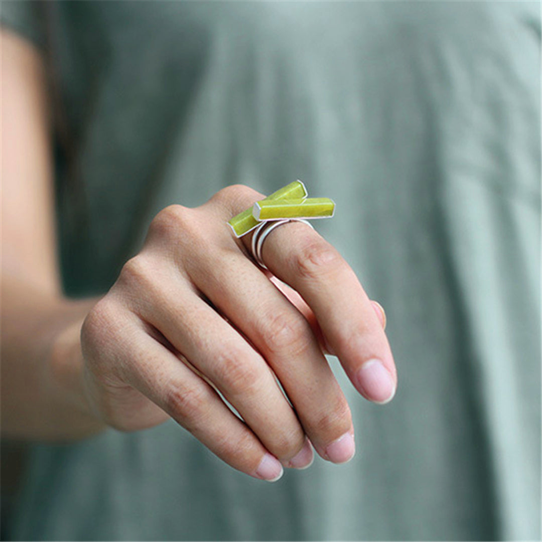 Ring-With-Serpentine-Cuboid-By-Yonandole_2