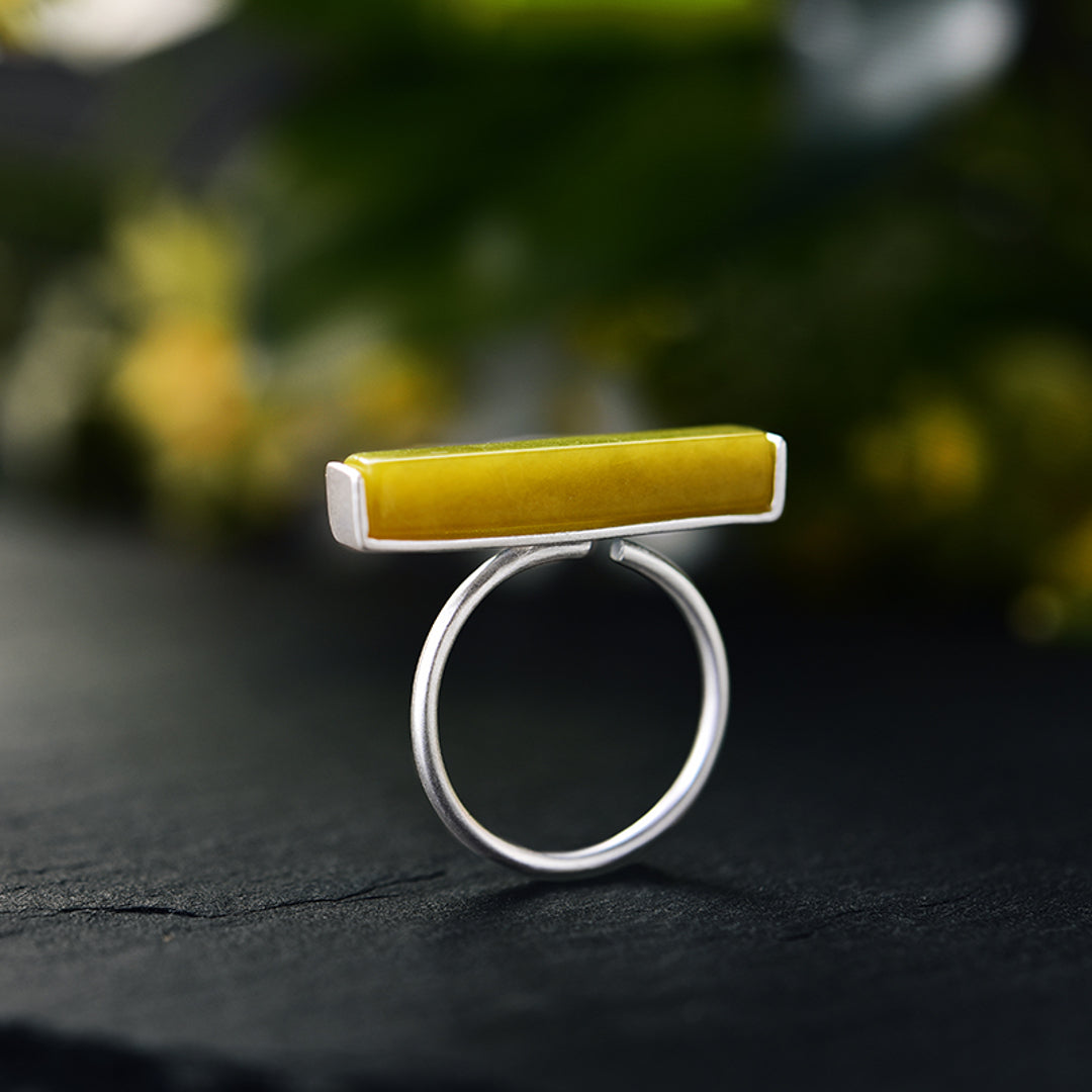 Ring-With-Serpentine-Cuboid-By-Yonandole_7
