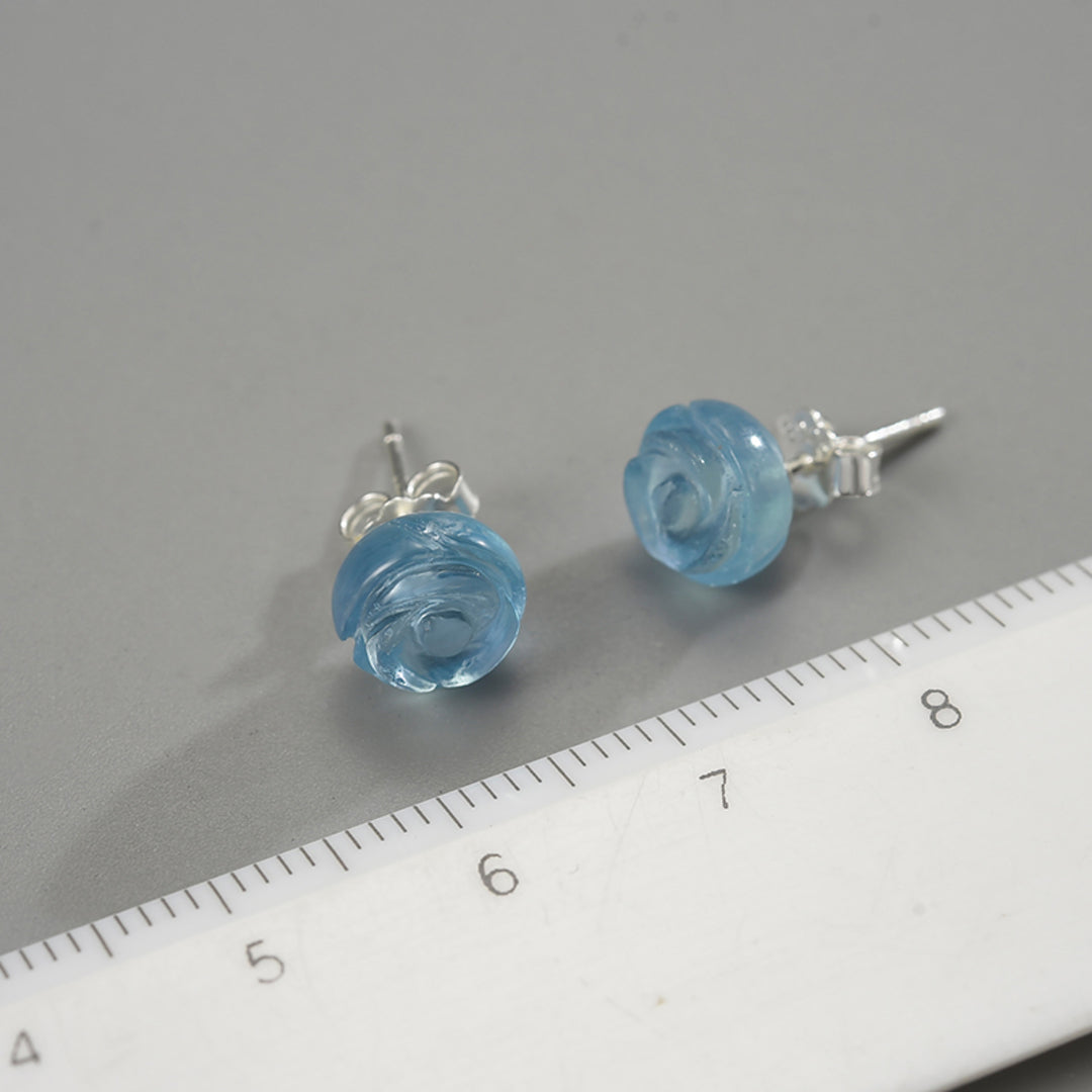 Rose-Earrings-With-Aquamarine-By-Yonandole_2