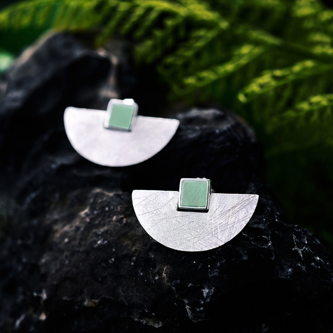 Semicircle-Earrings-With-Shell-Or-Aventurine-By-Yonandole_8