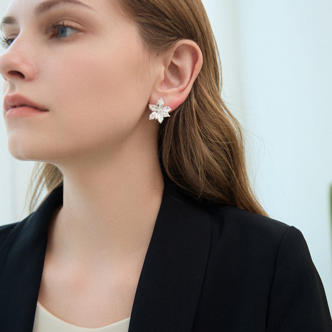 Star-Flower-Earrings-By-Yonandole_6a
