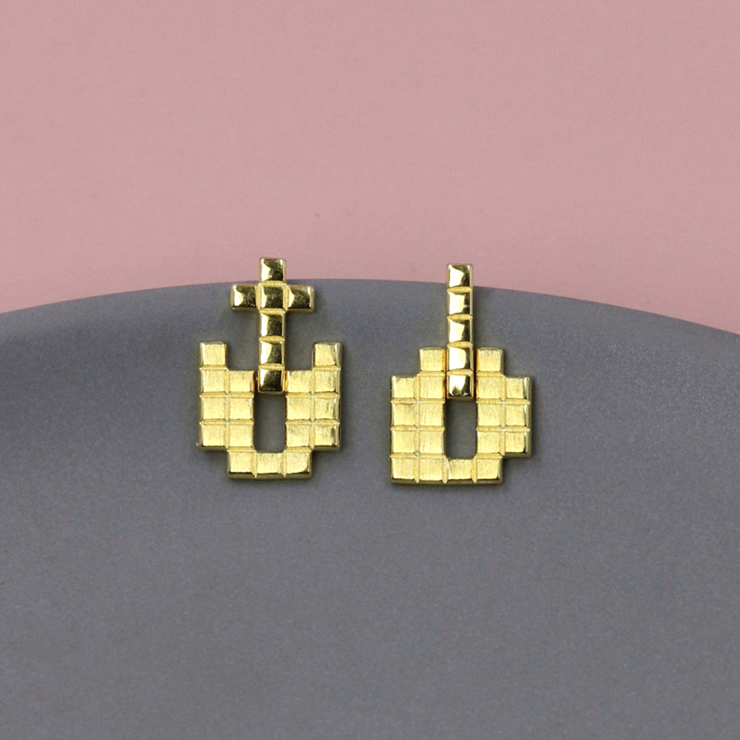Stud-Earrings-Tetris-Style-By-Yonandole_7