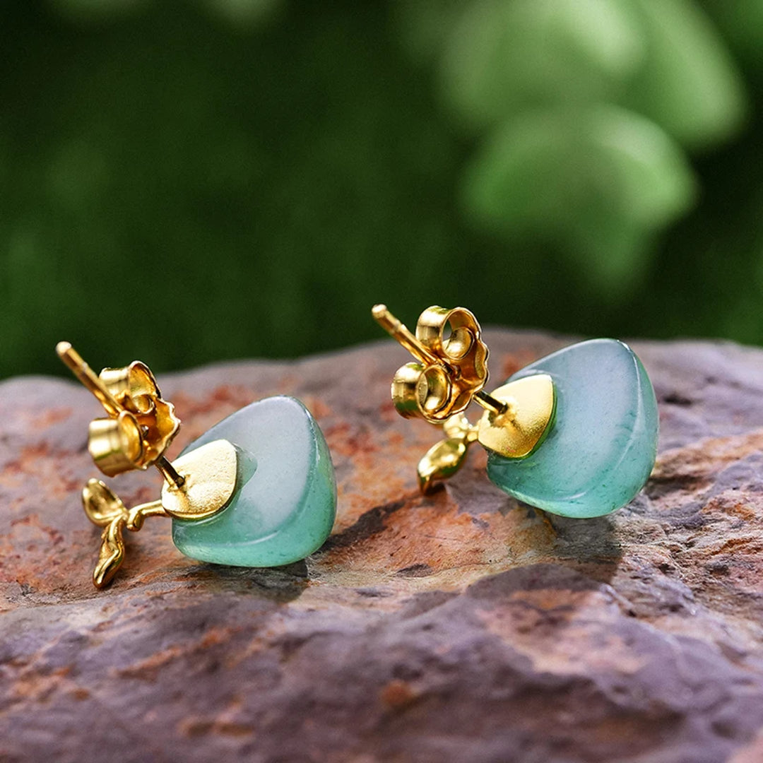 Stud-Earrings-With-Aventurine-Appel-By-Yonandole_2