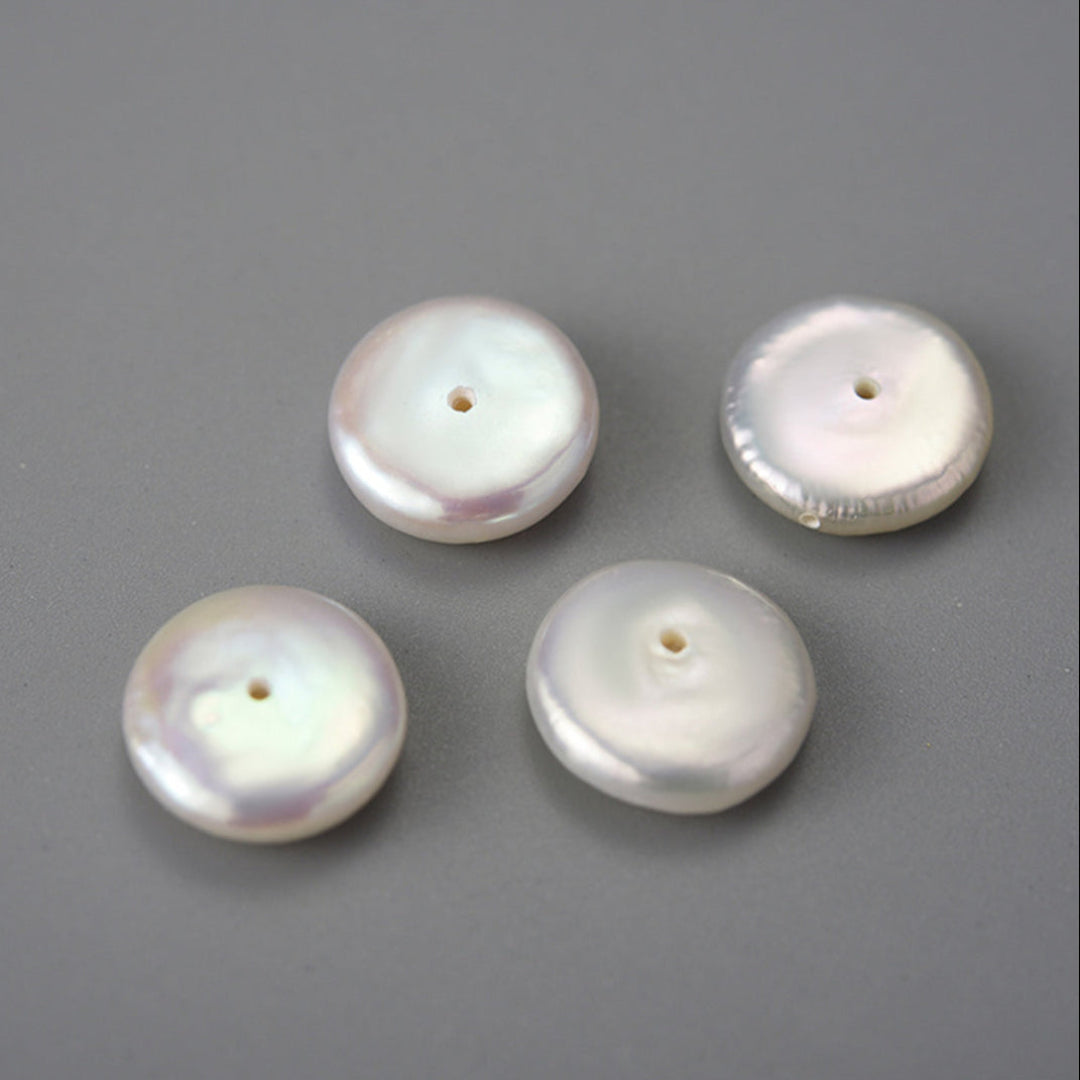 Stud-Earrings-With-Baroque-Pearl-And-Bee_8