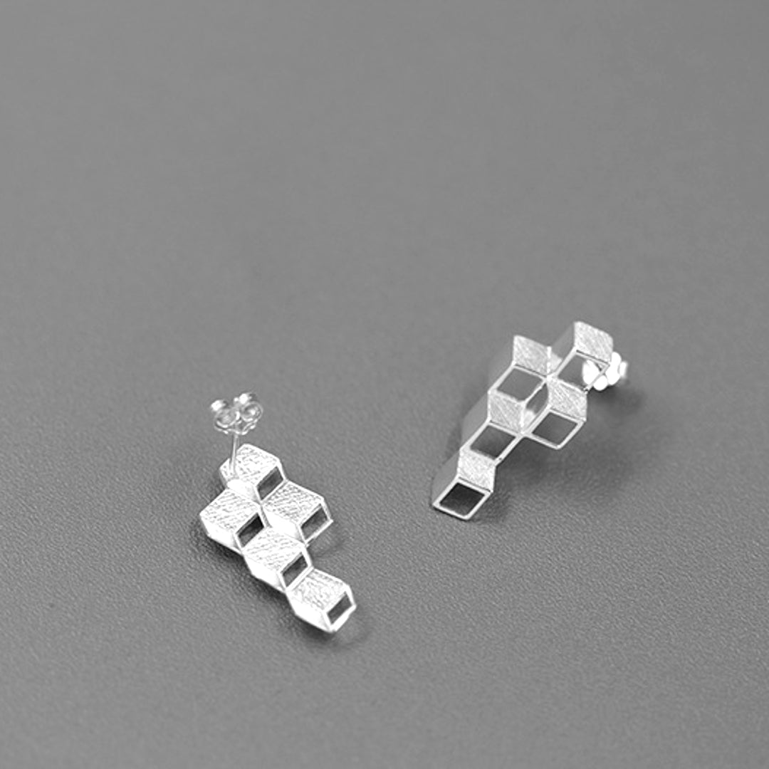 Stud-Earrings-With-Cube-Pattern-By-Yonandole_5